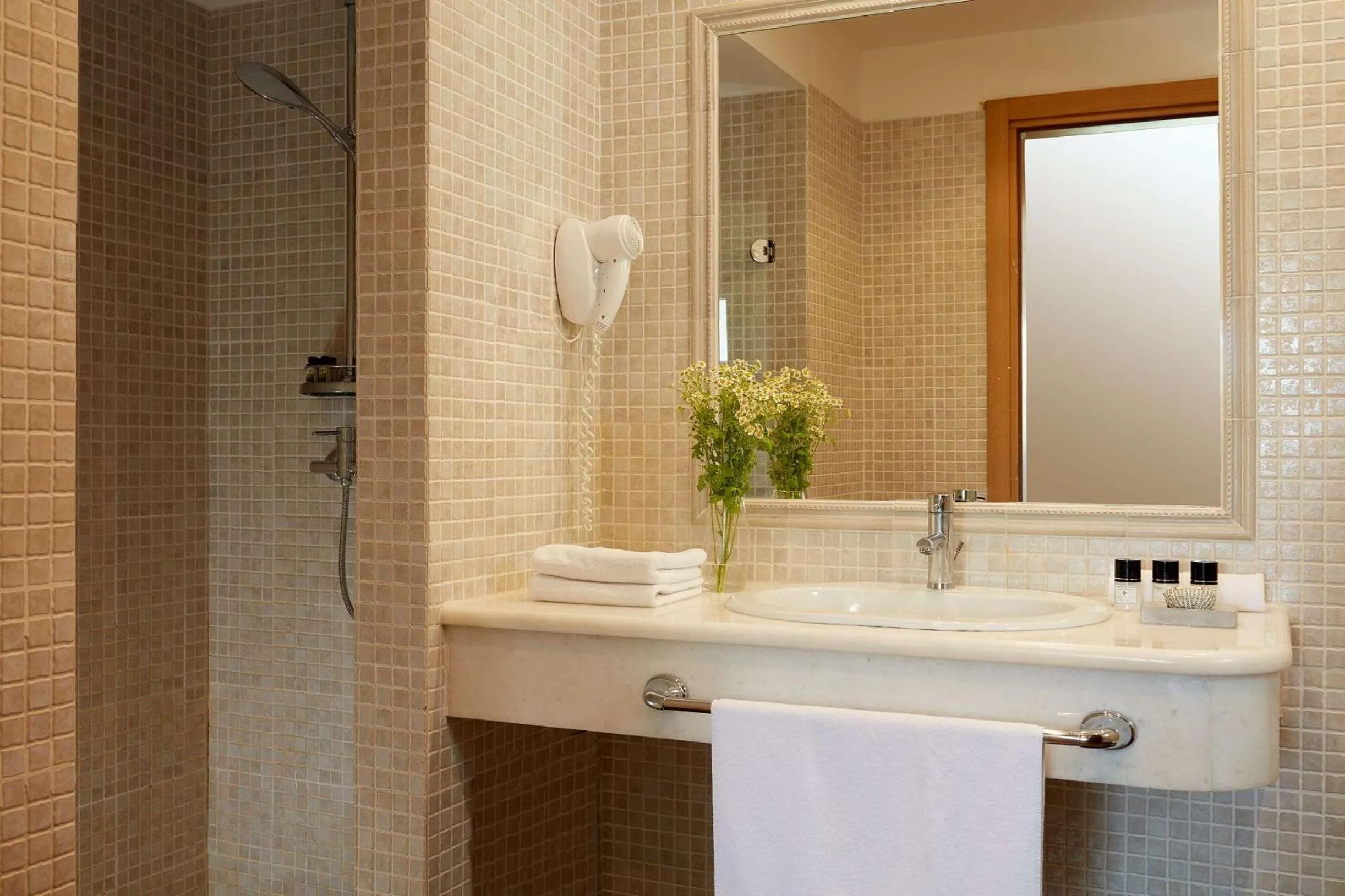 Bathroom in Hydra Beach Resort