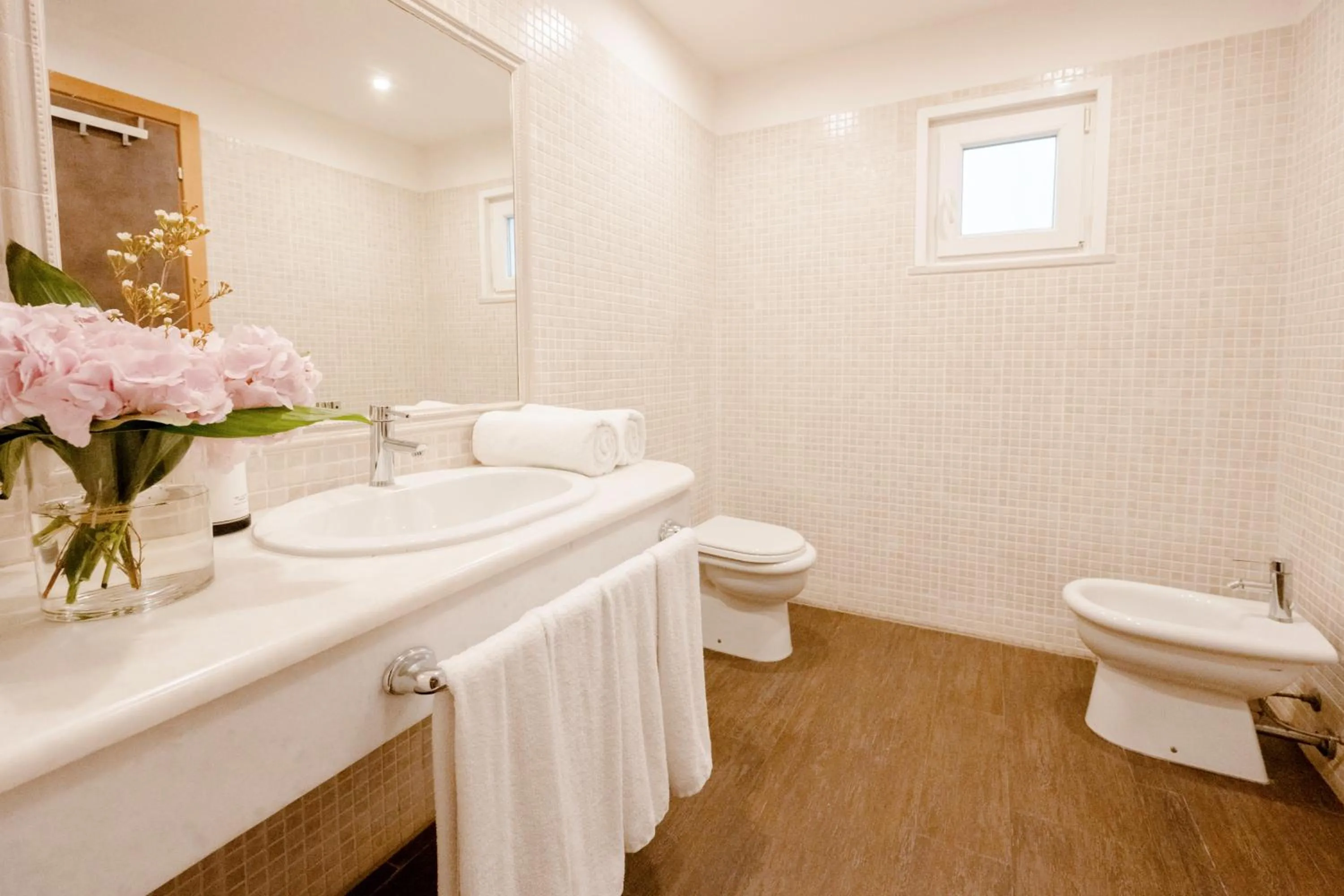 Bathroom in Hydra Beach Resort