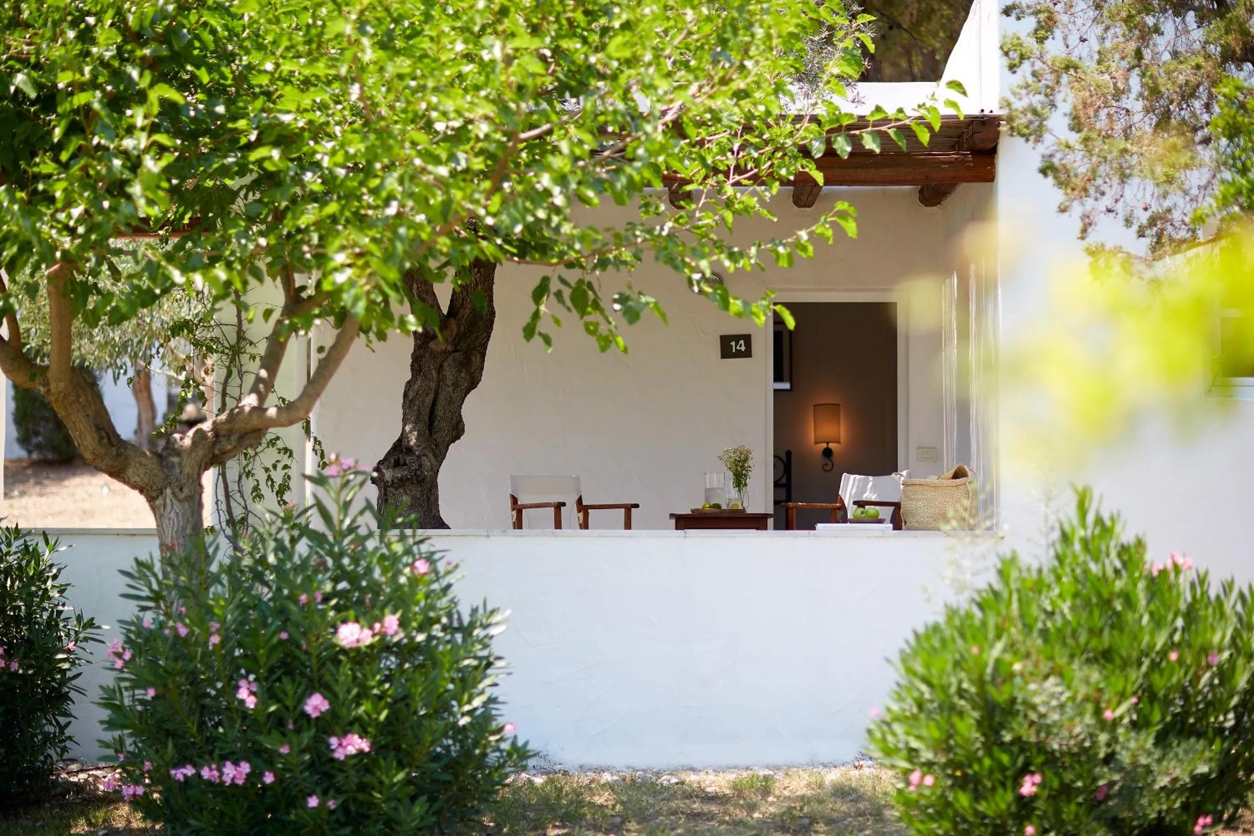 Garden in Hydra Beach Resort