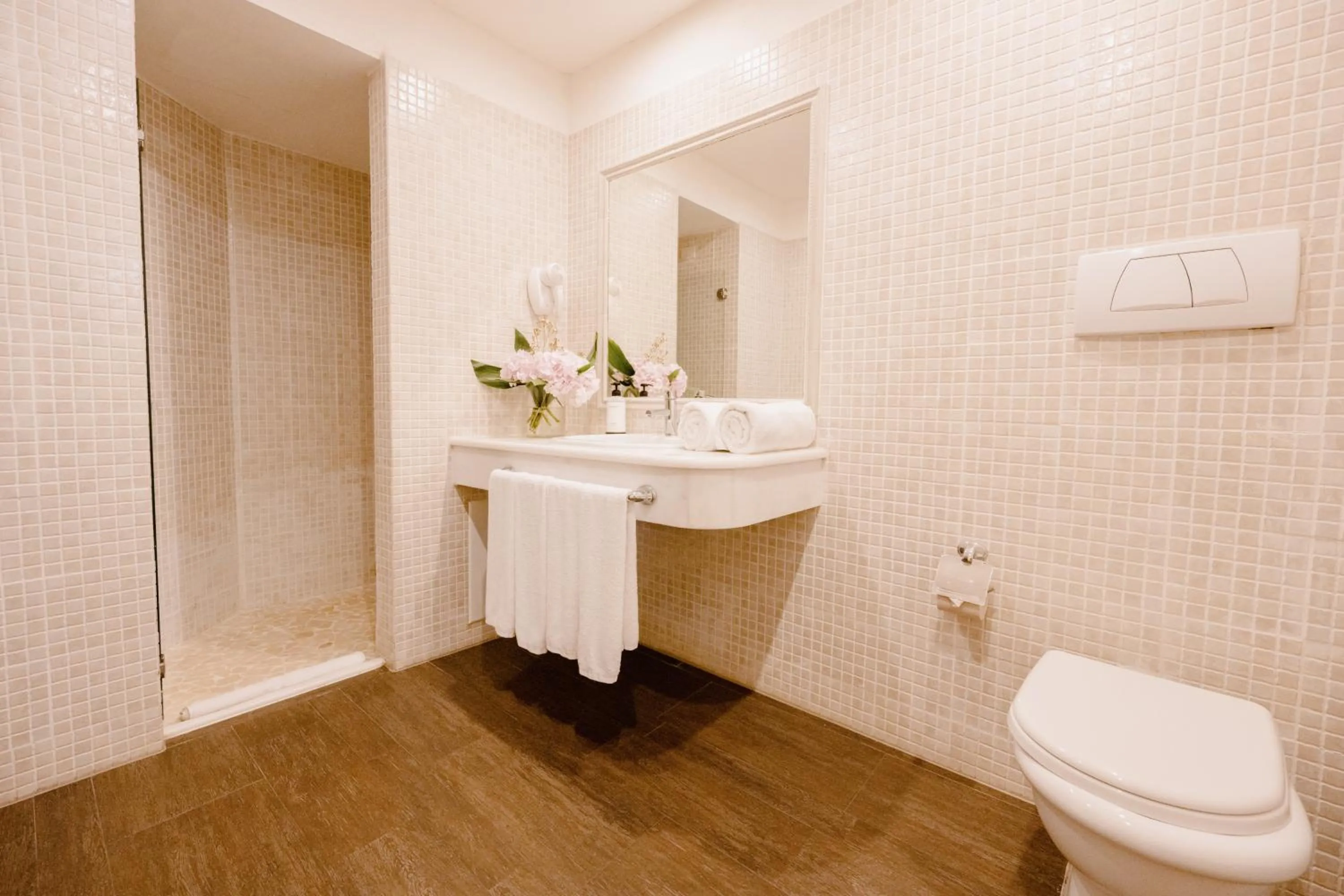 Bathroom in Hydra Beach Resort