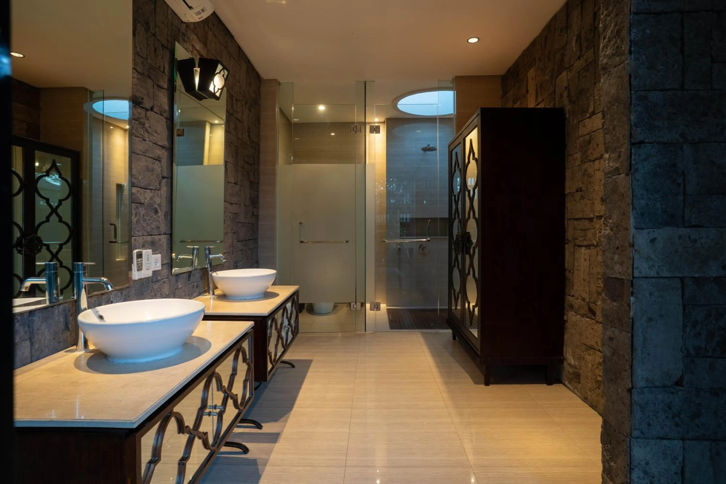 Bathroom in Berry Amour Romantic Villas