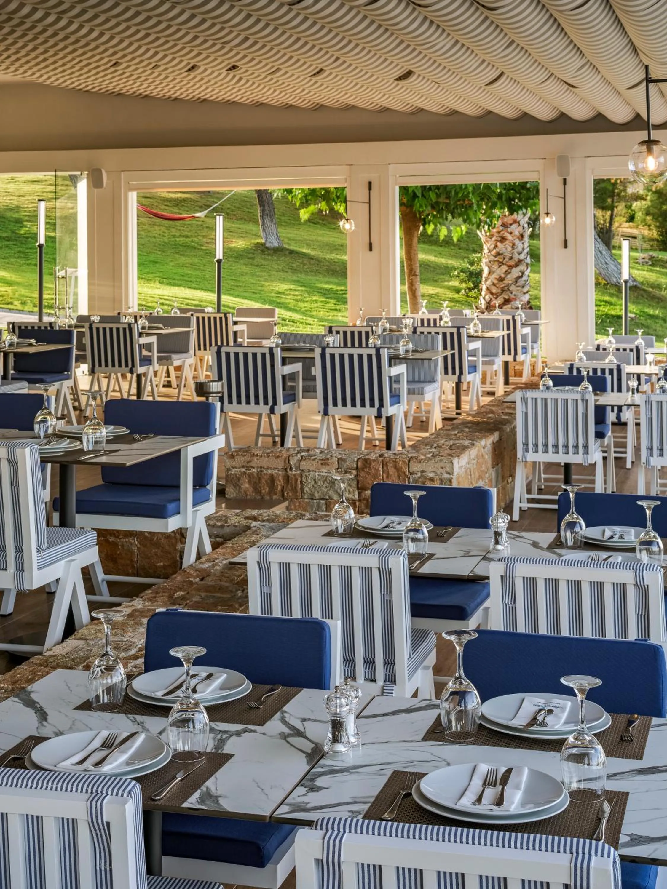 Restaurant/places to eat in Aegean Melathron Thalasso Spa Hotel