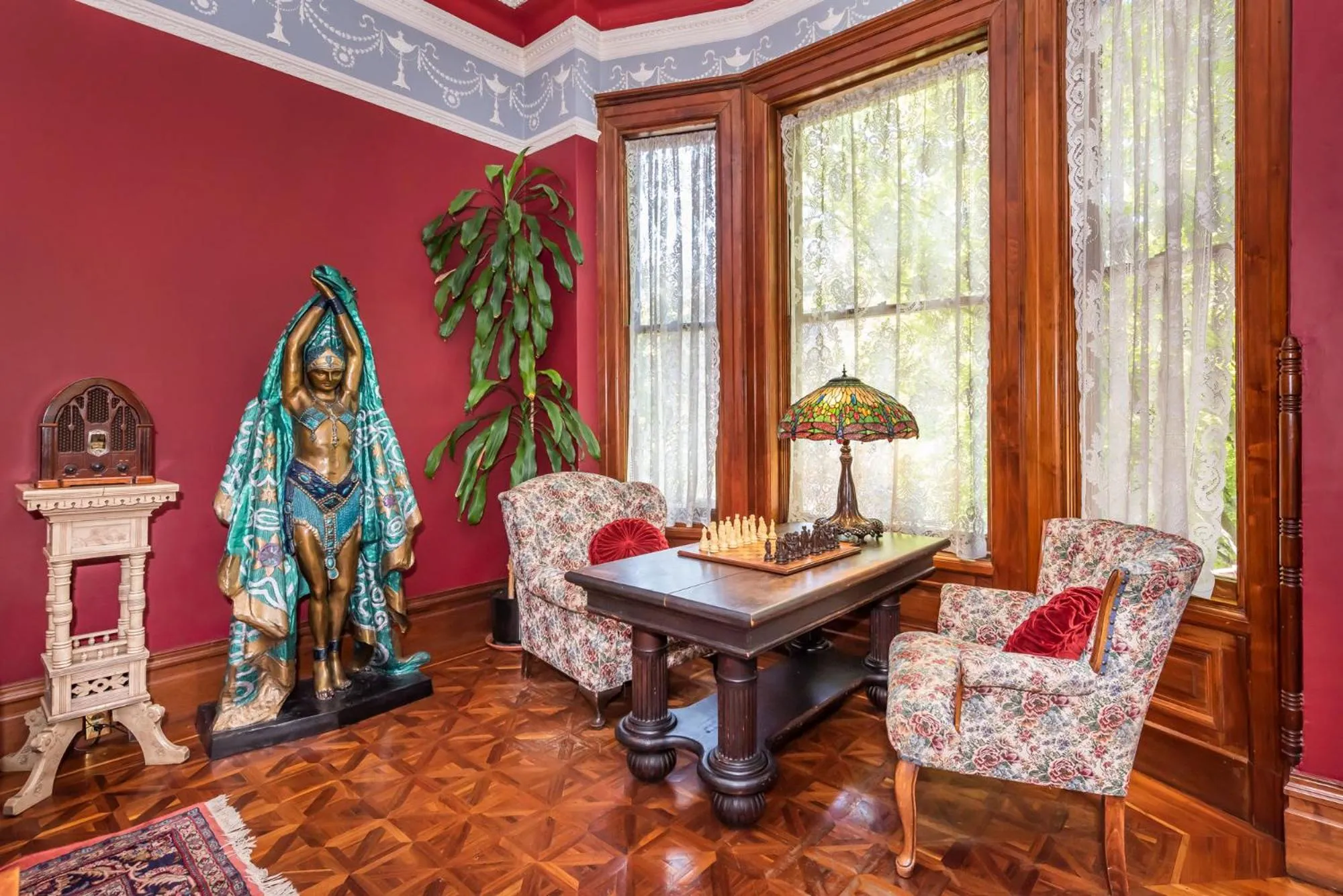 Game Room in Chateau Tivoli Bed and Breakfast