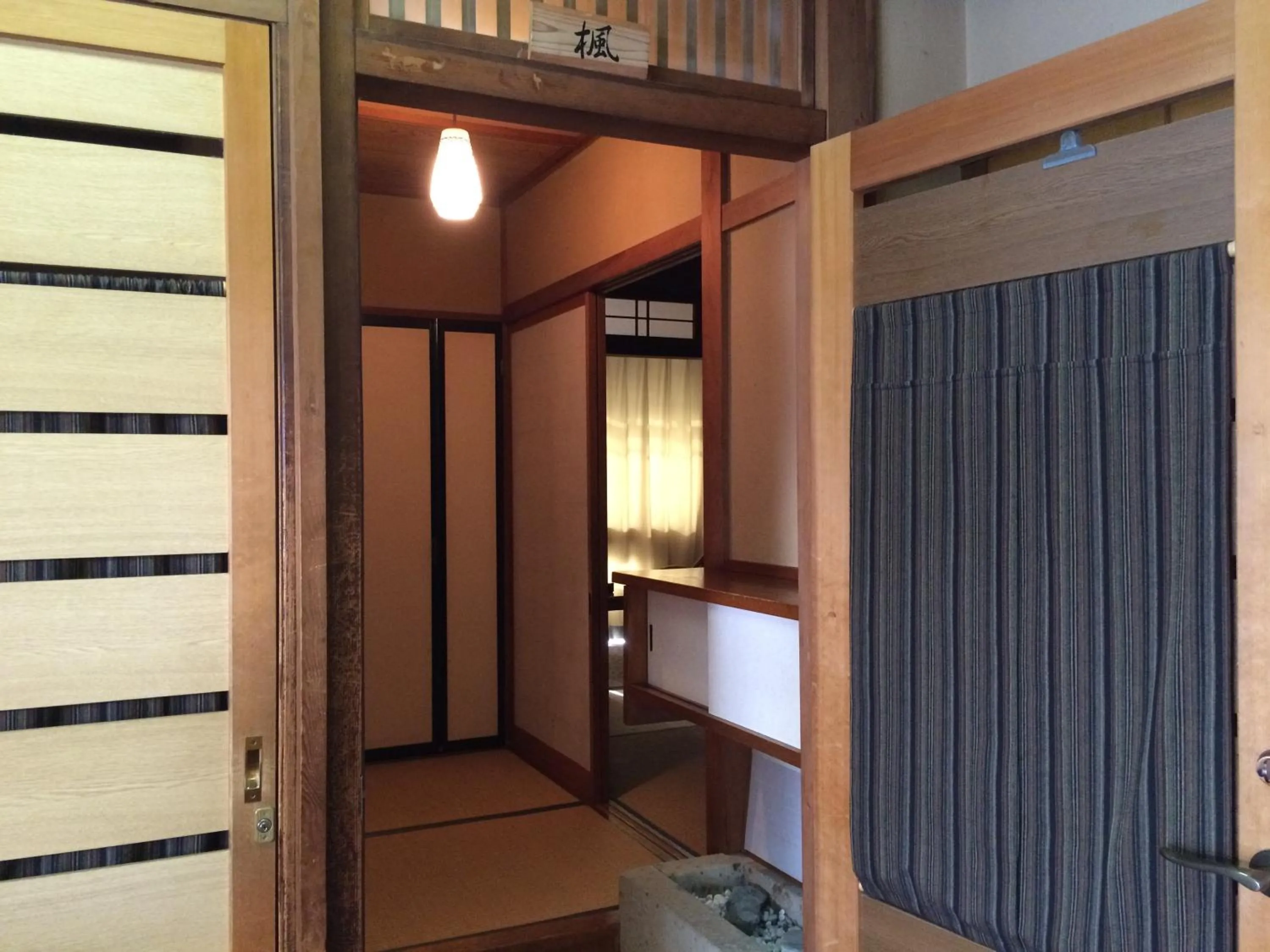 Photo of the whole room in Yudanaka Onsen Yamazakiya