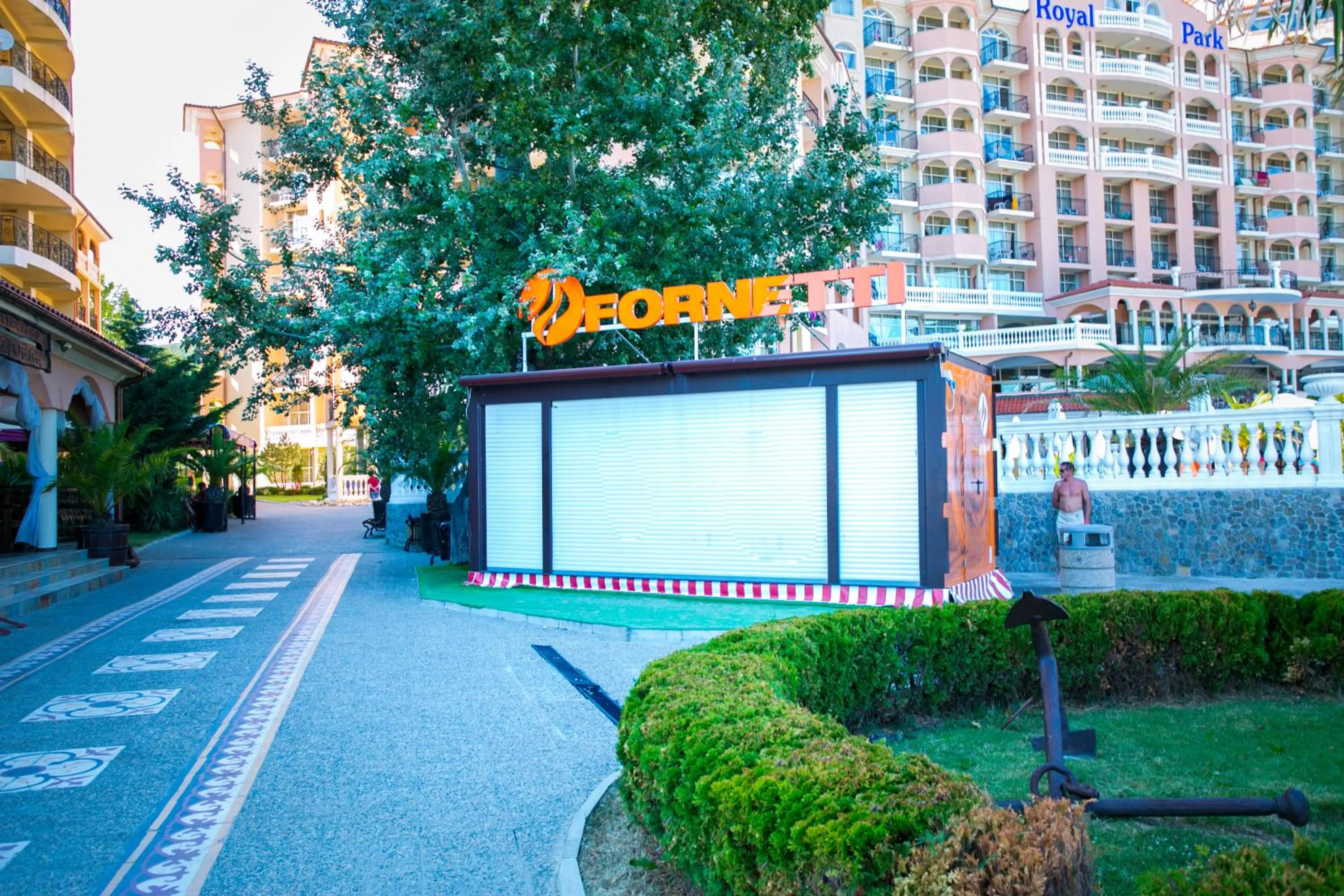 Restaurant/places to eat in Royal Park Hotel - All Inclusive & Aqua Park