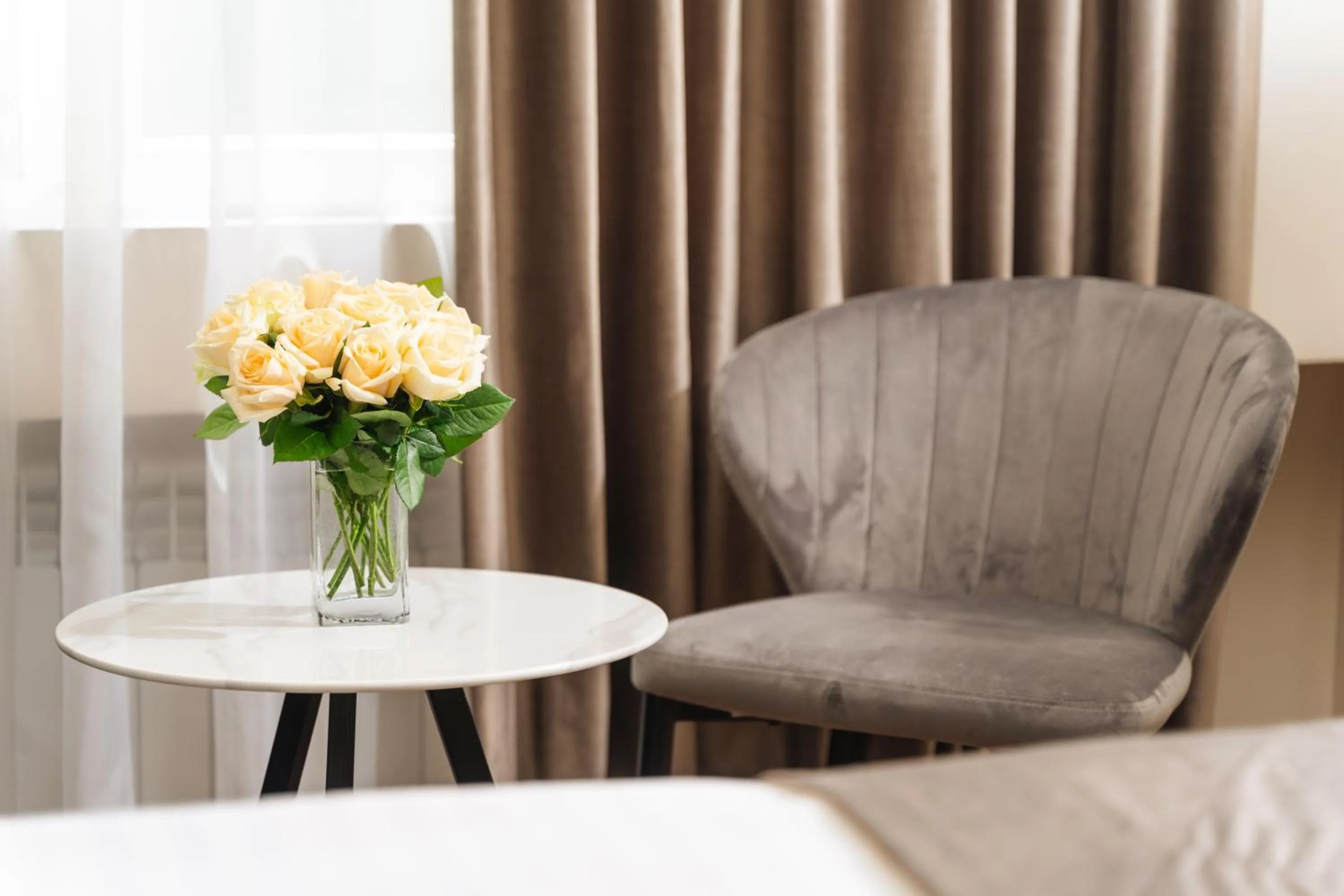 Seating area, Bed in Median Hotel, City Center Yerevan