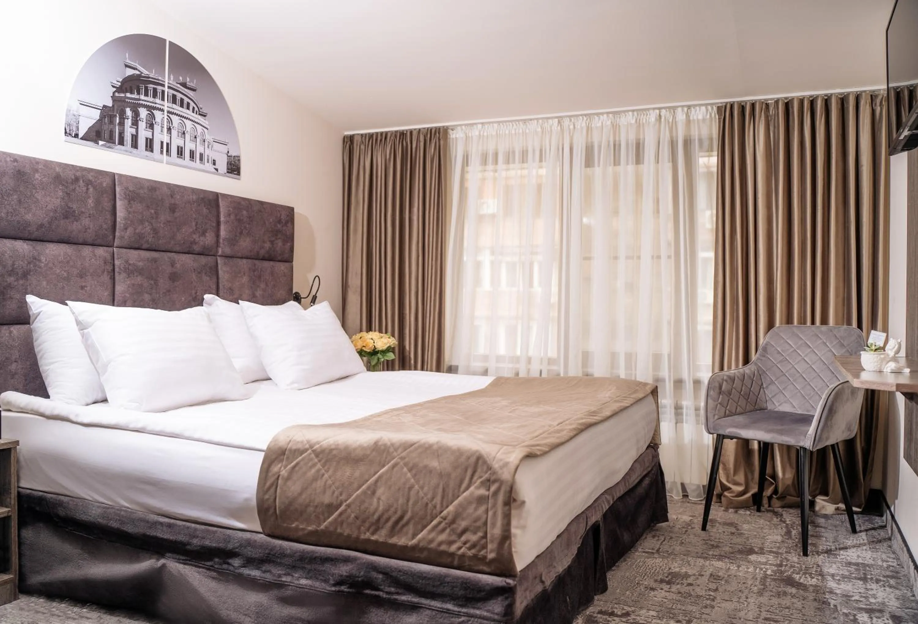 Bed in Median Hotel, City Center Yerevan