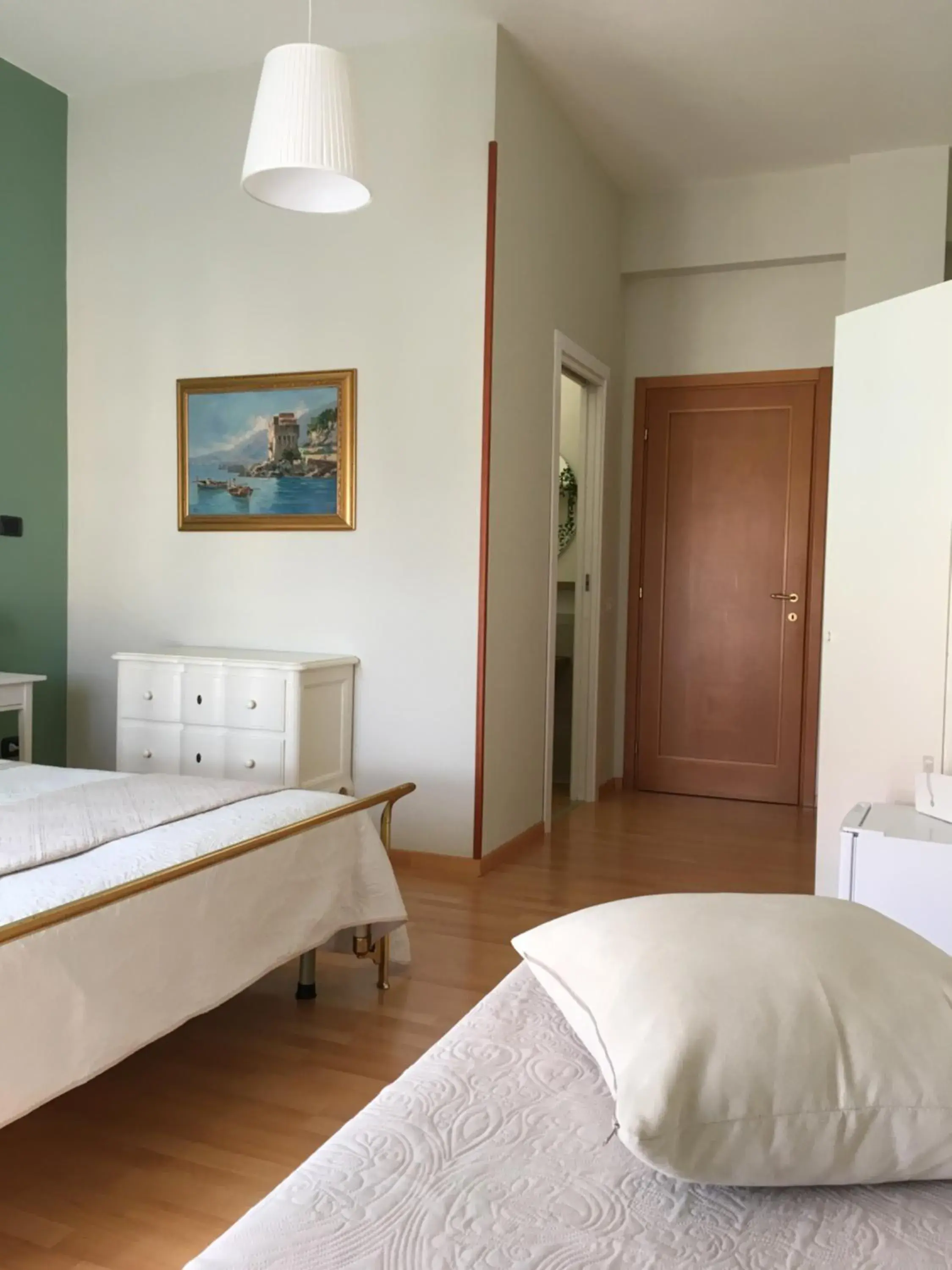 Classic Quadruple Room in La Fenice Classic Quadruple Room in La Fenice