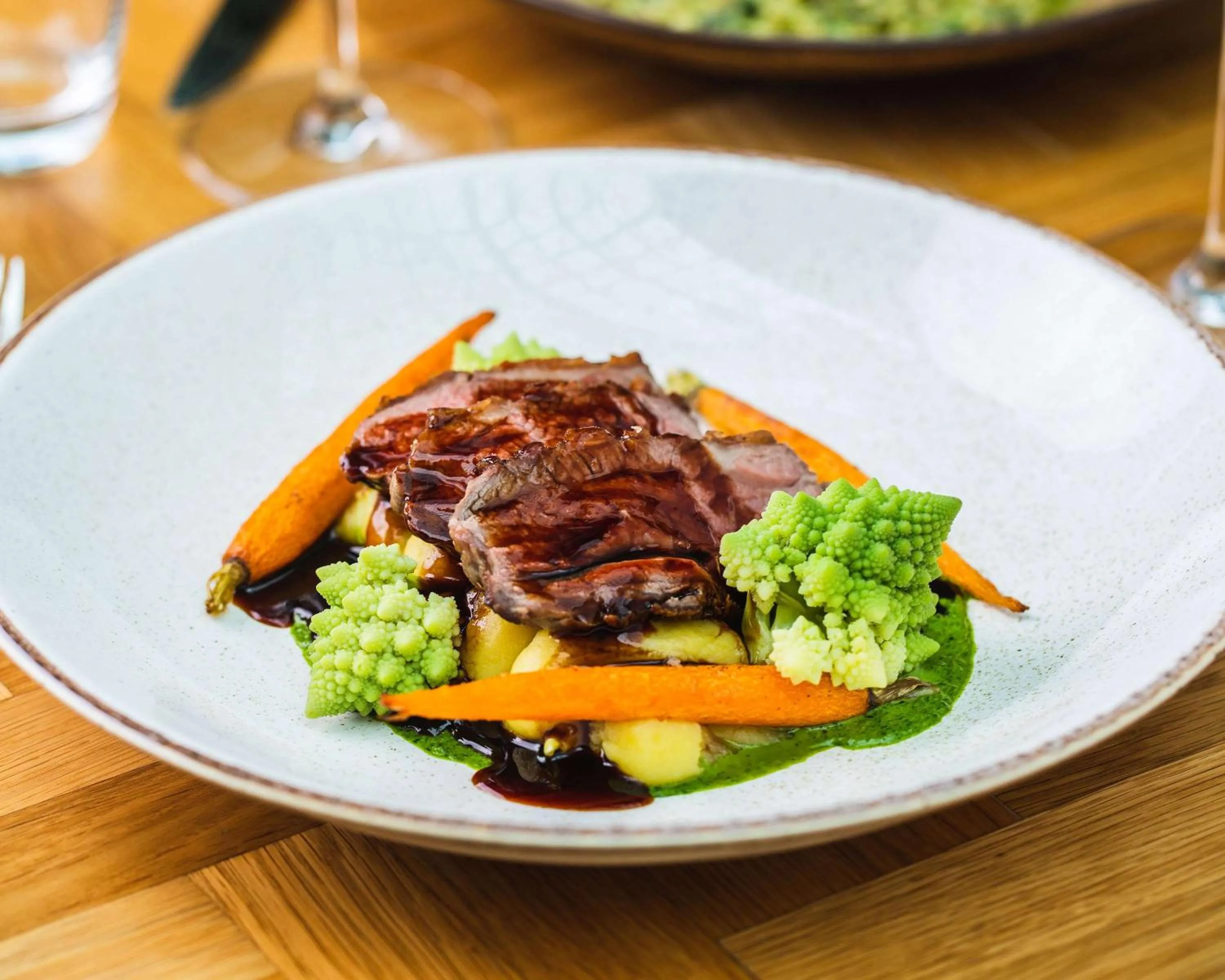 Restaurant/places to eat in Hyatt Regency Birmingham