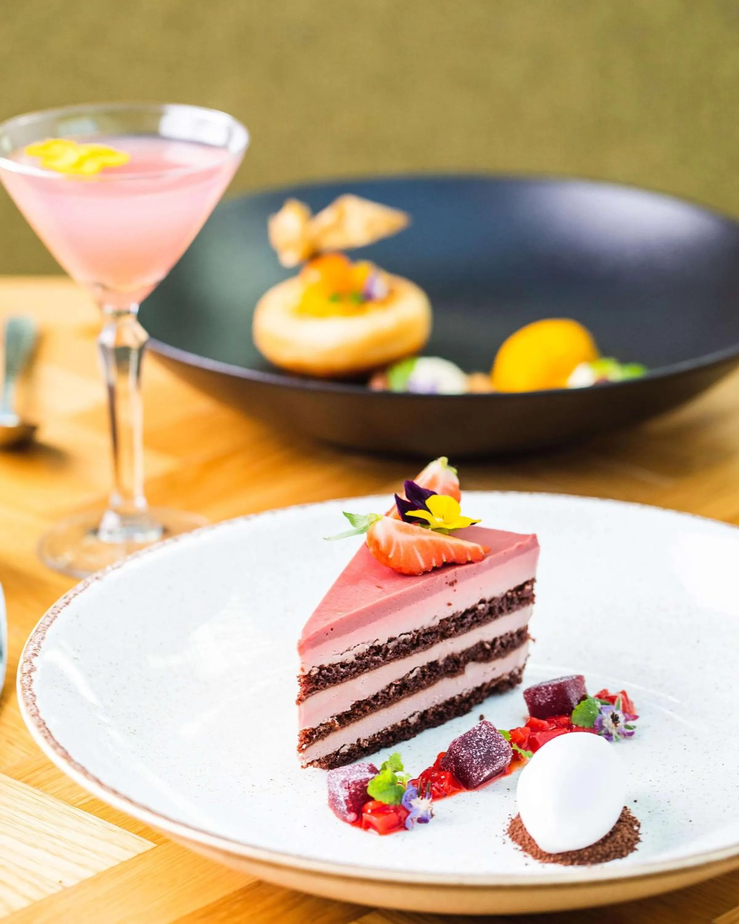 Restaurant/places to eat in Hyatt Regency Birmingham