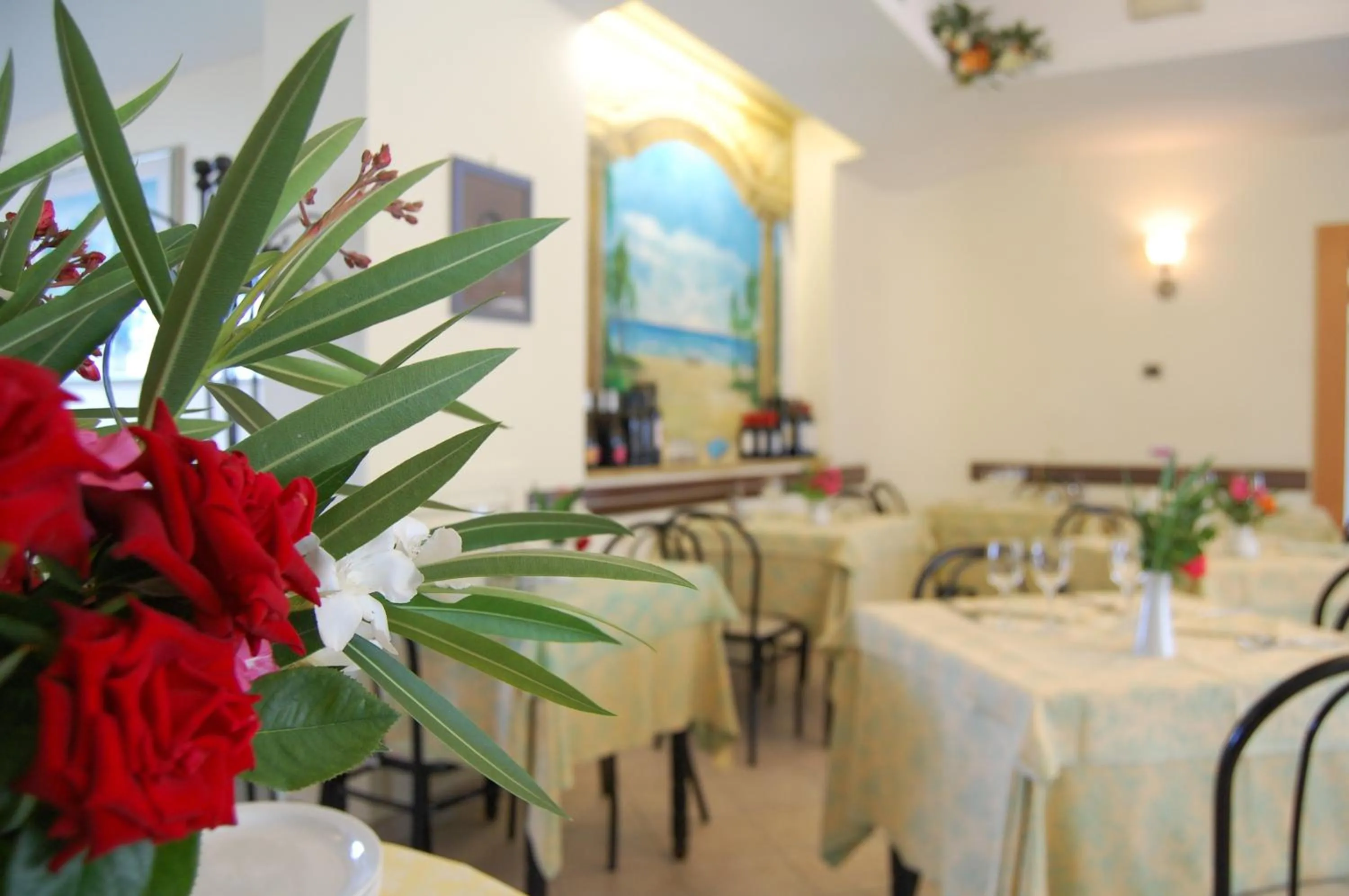 Restaurant/places to eat in Hotel Rivamare