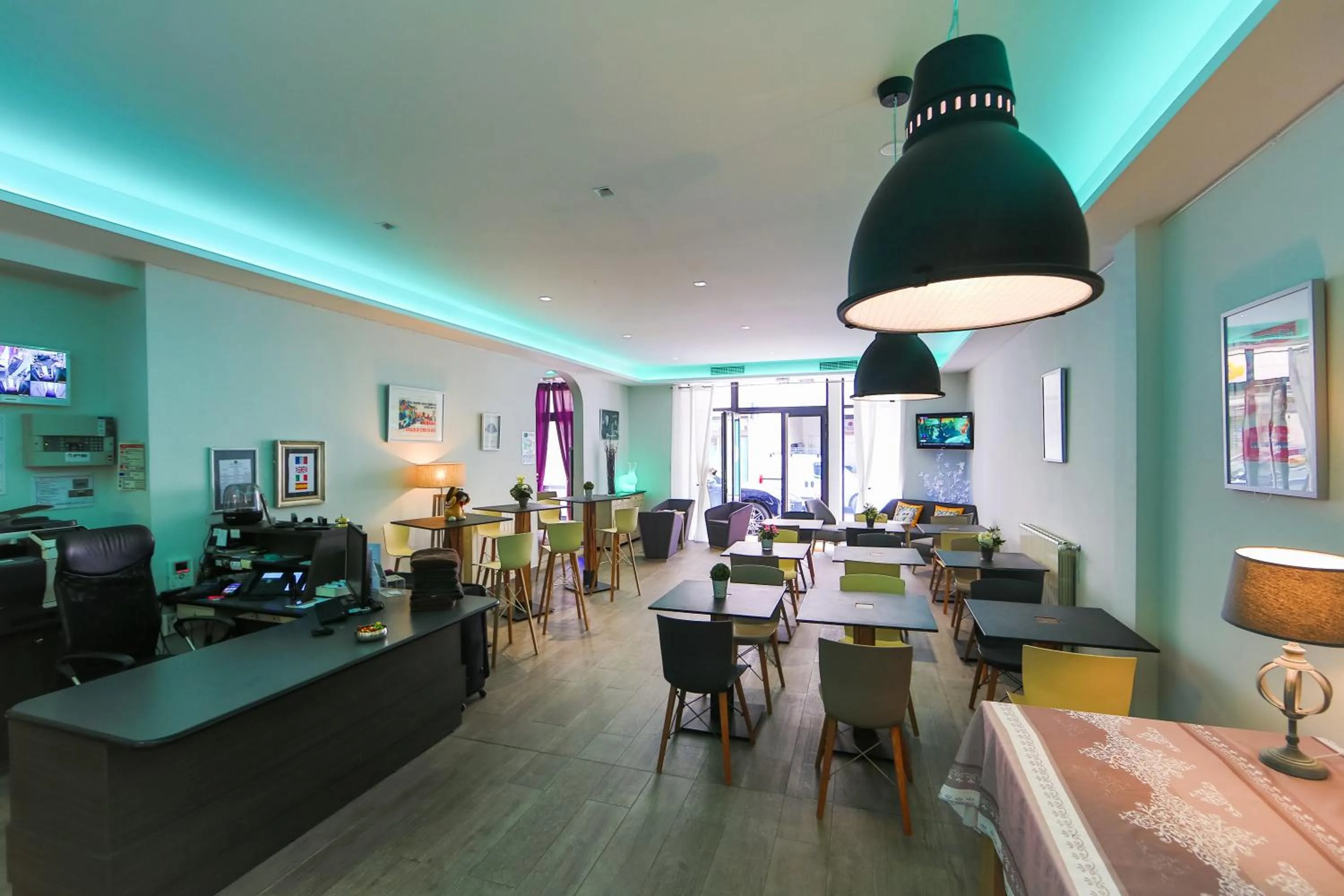 Lobby or reception in Hotel Cannes Croisette