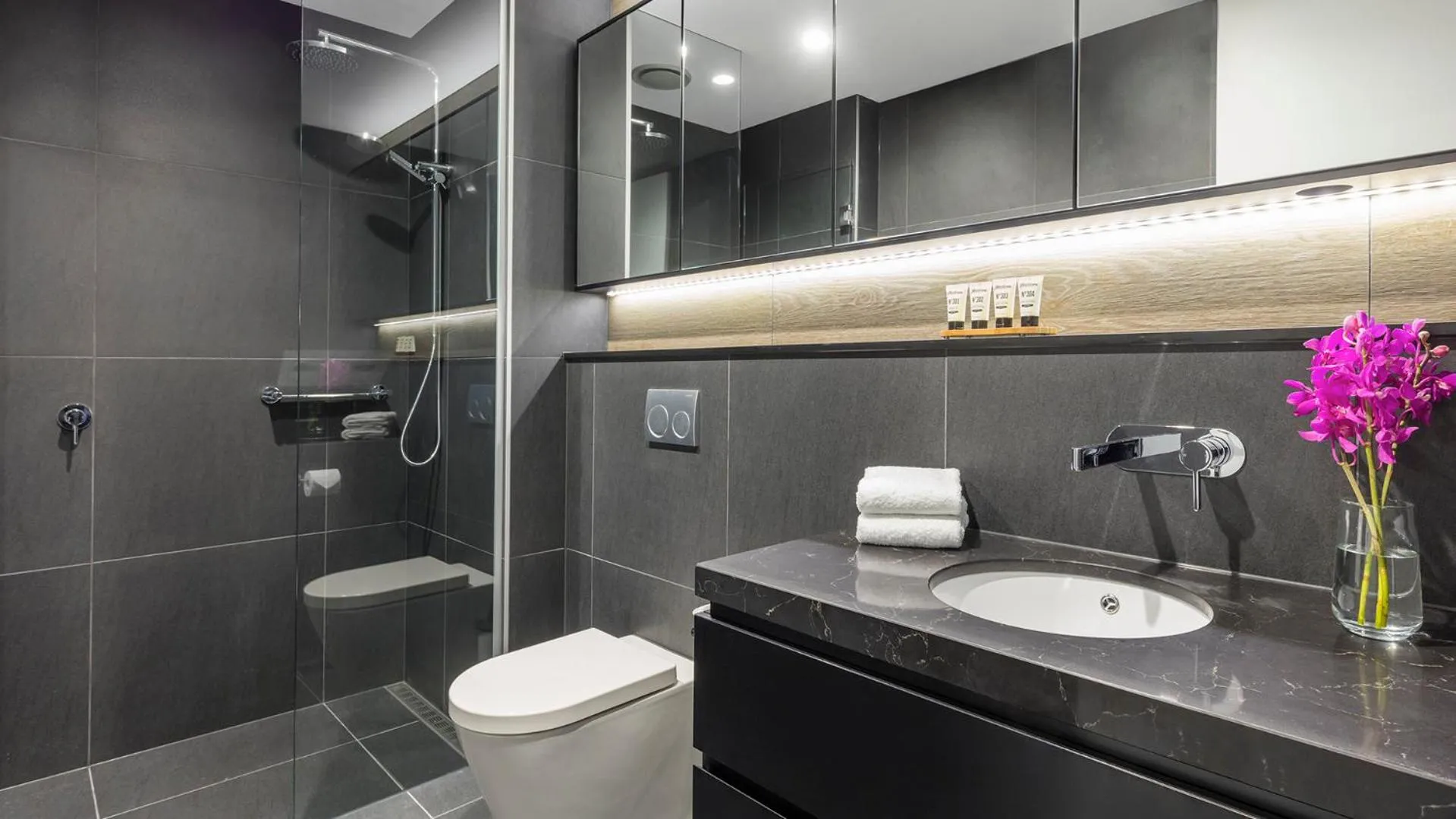 Toilet in Avani Melbourne Box Hill Residences