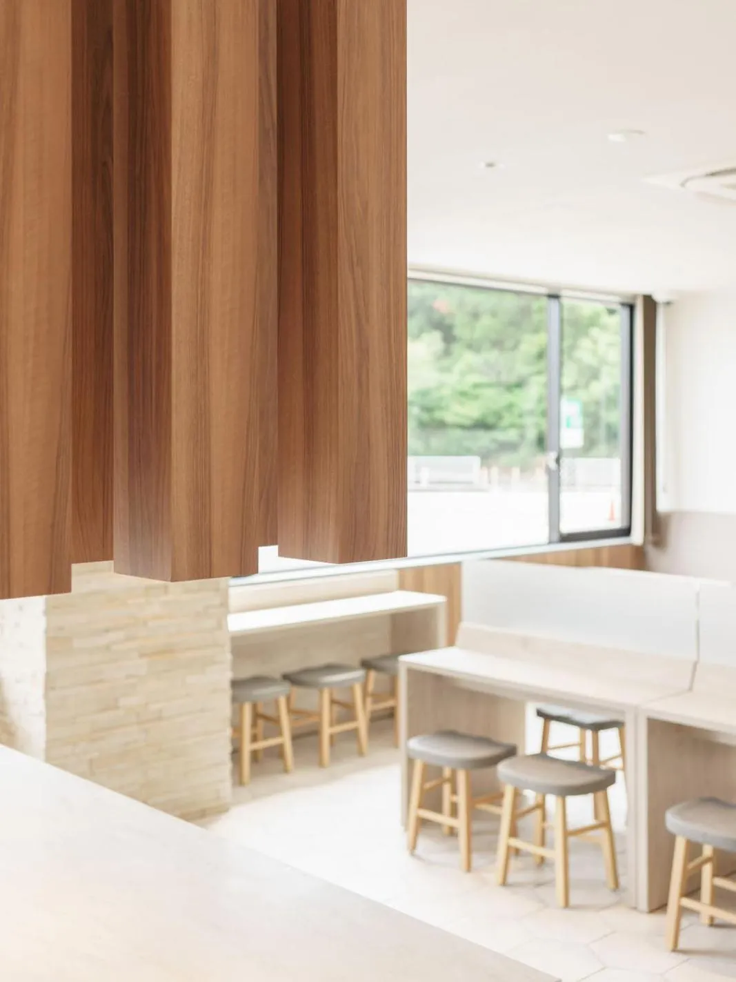 Communal lounge/ TV room in Super Hotel Anan Tomioka