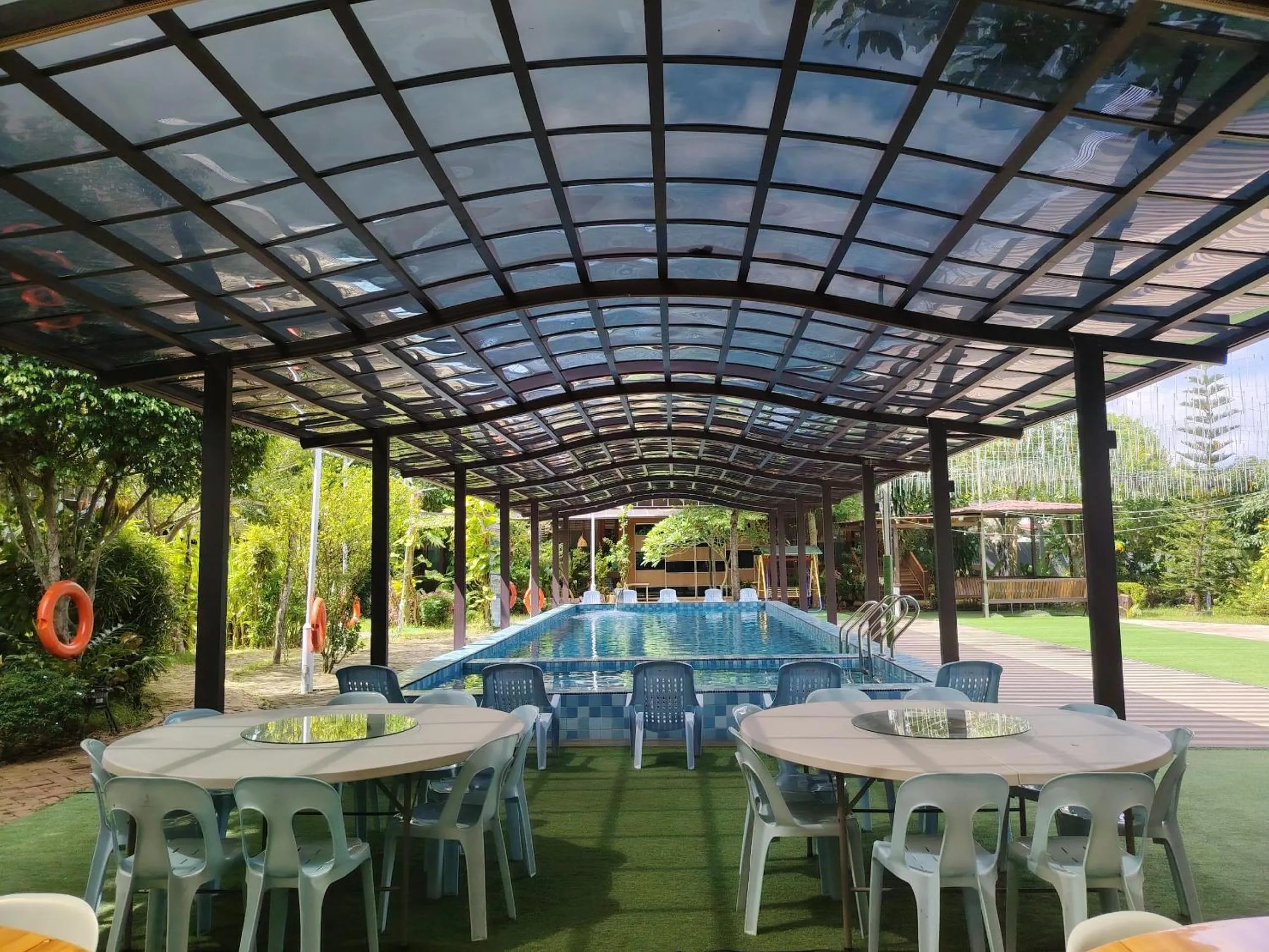 Swimming pool in Chan Living