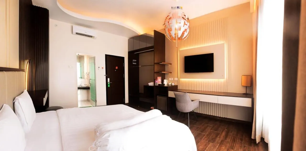 Bed in Emerald Hotel