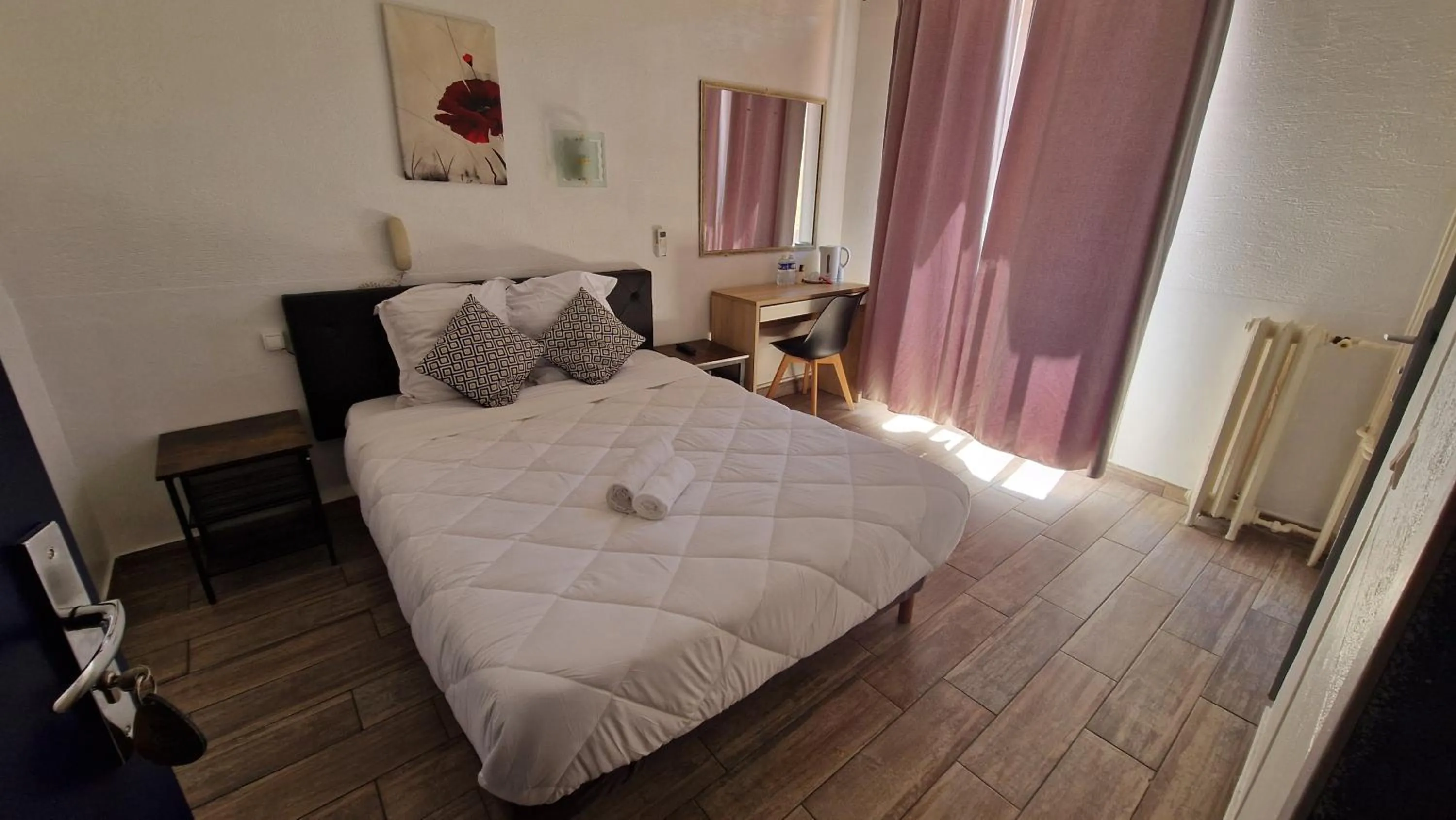 Bed in Hôtel du Nord