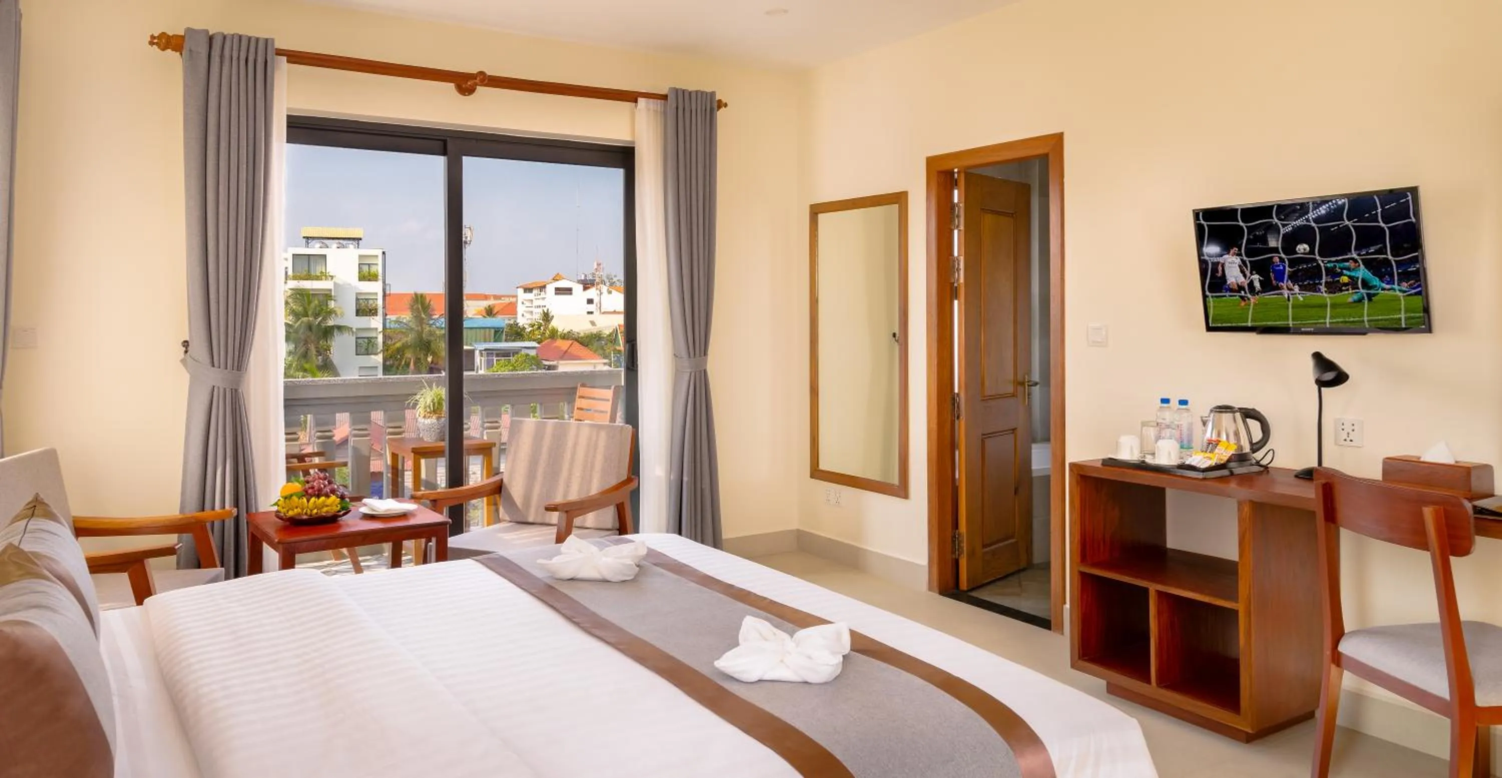 TV and multimedia, Bed in Mony Reach Angkor Hotel