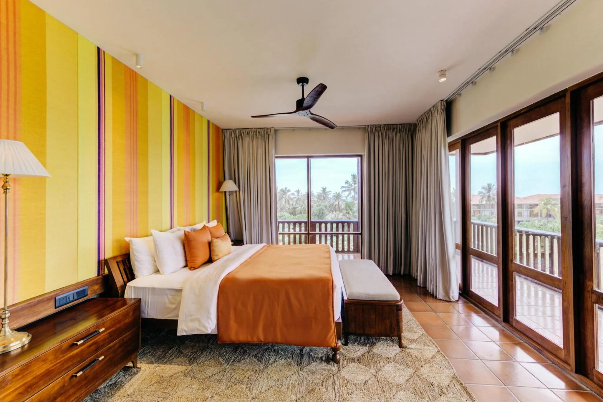 Bedroom, Bed in Cinnamon Bentota Beach - Signature Selection