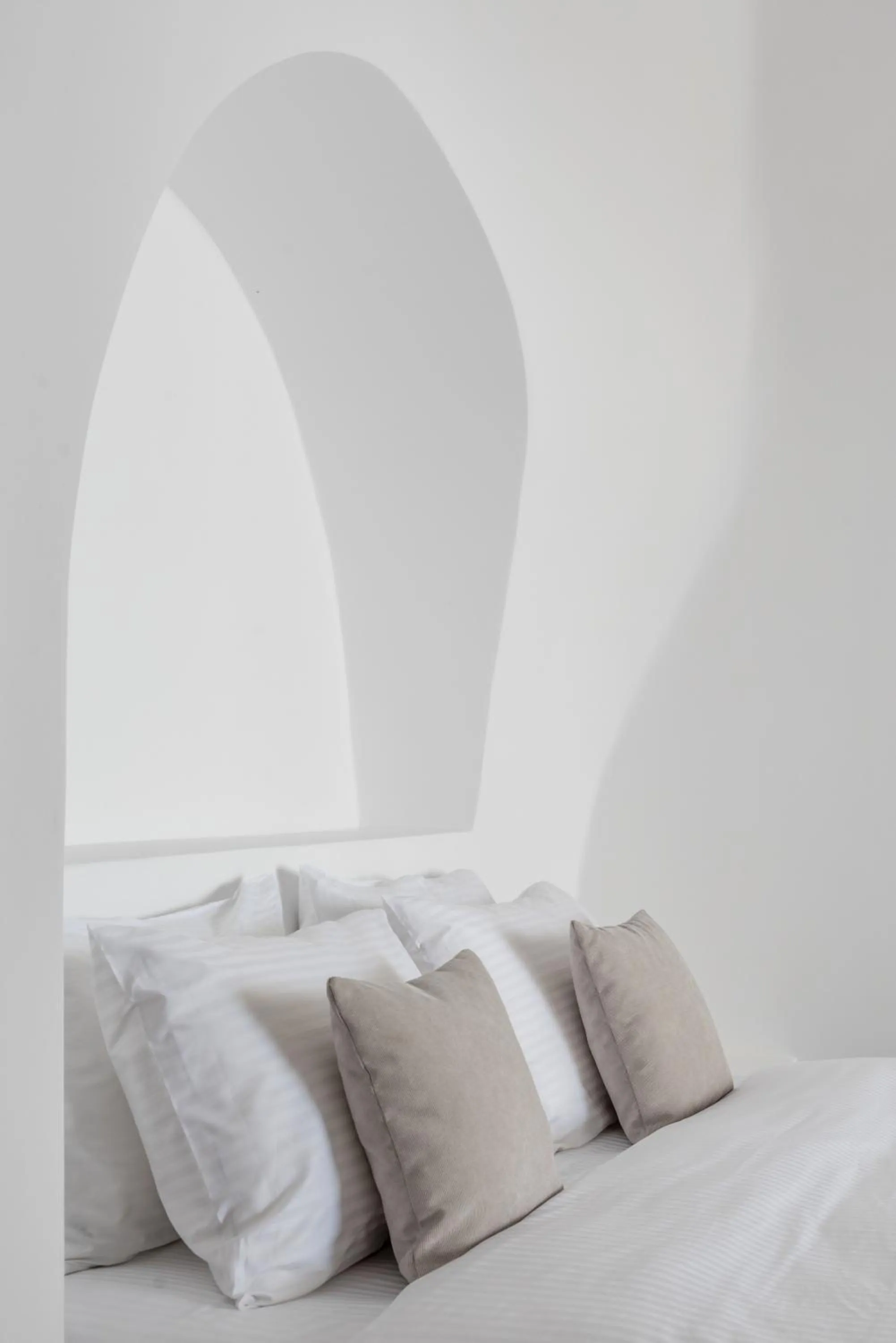 Bedroom, Bed in White Ark