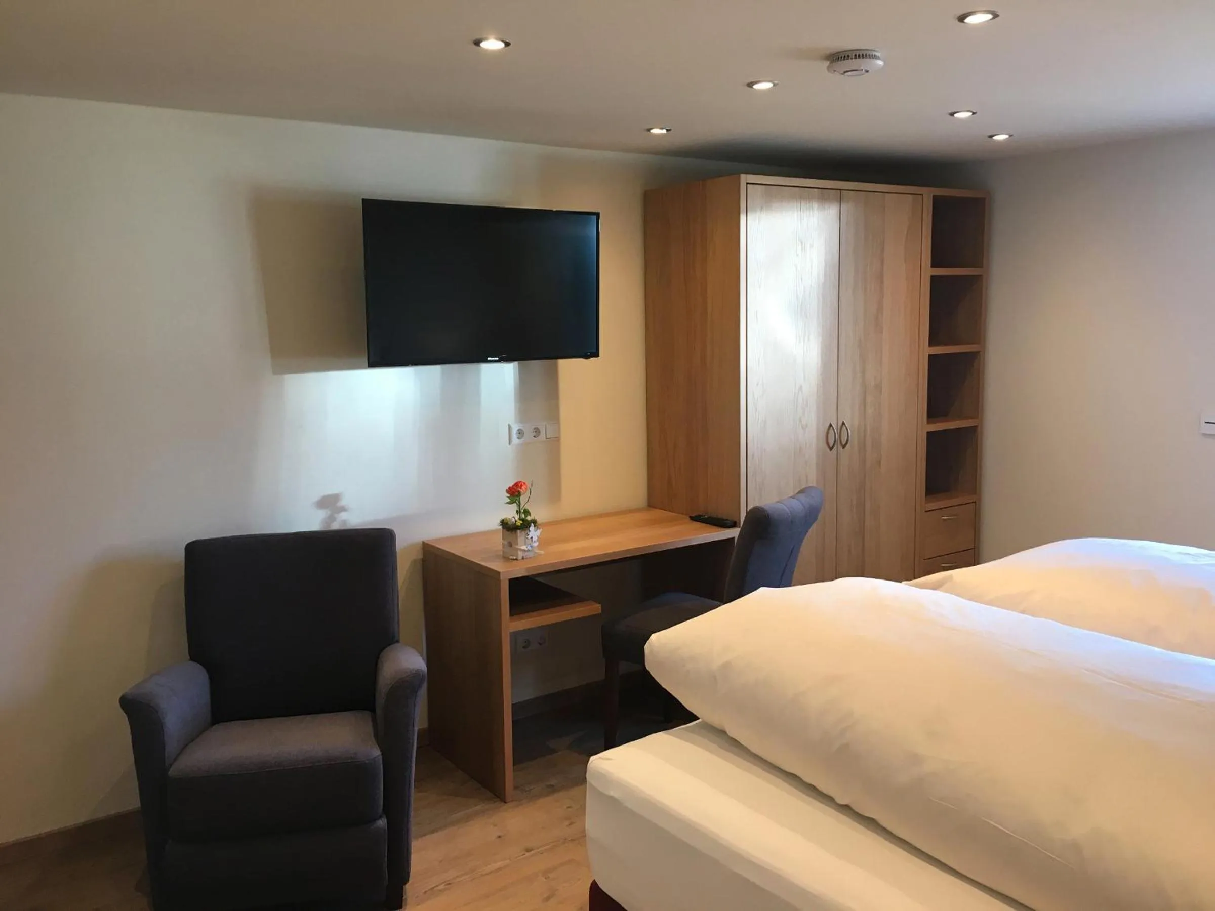 Property building, Bed in Gasthof Zum Ochsen