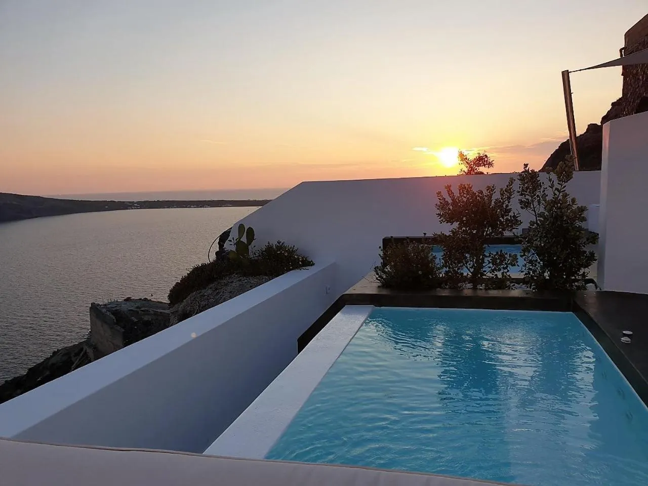 Sunset in Marizan Caves & Villas