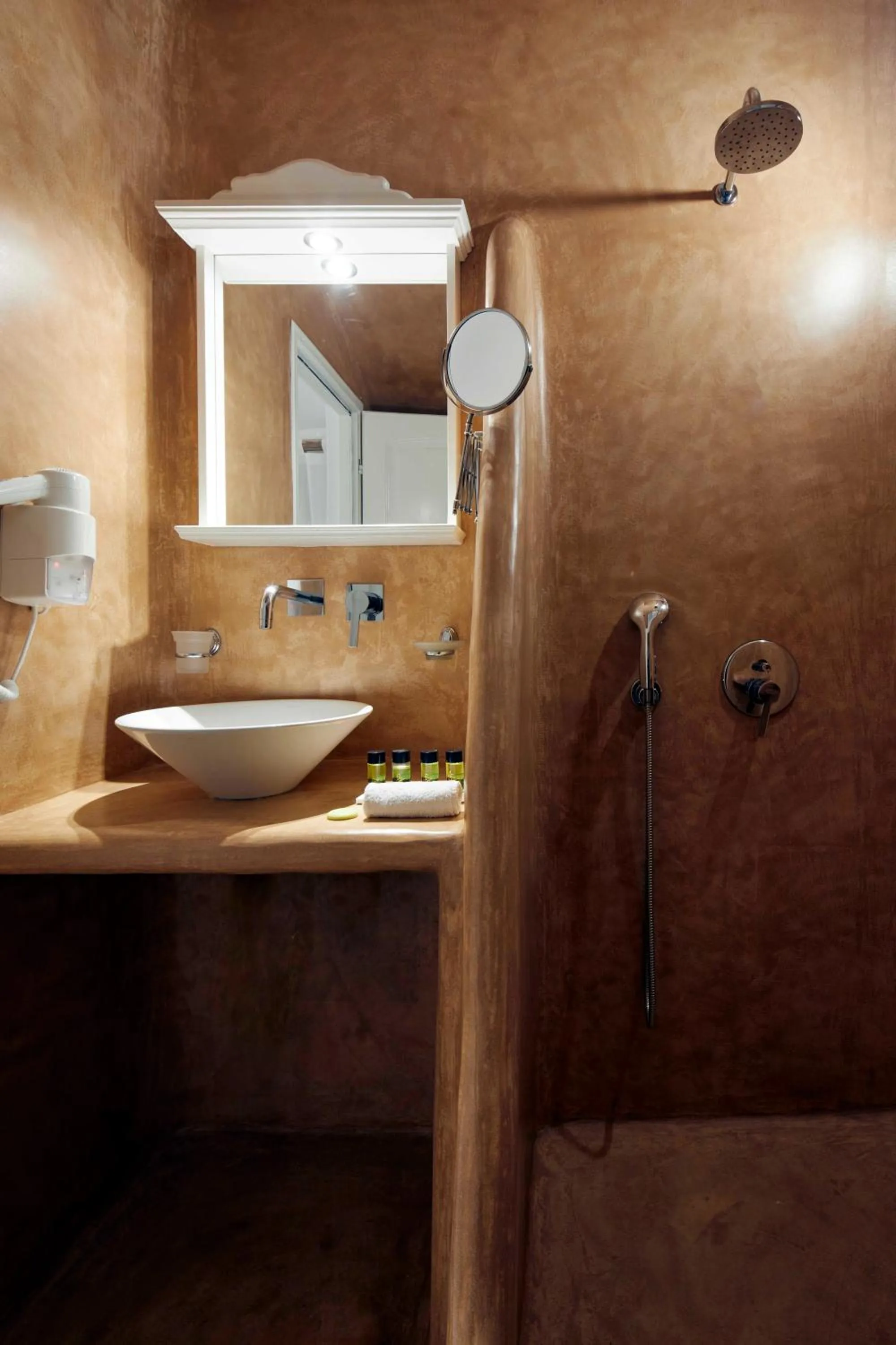 Marizan Caves & Villas