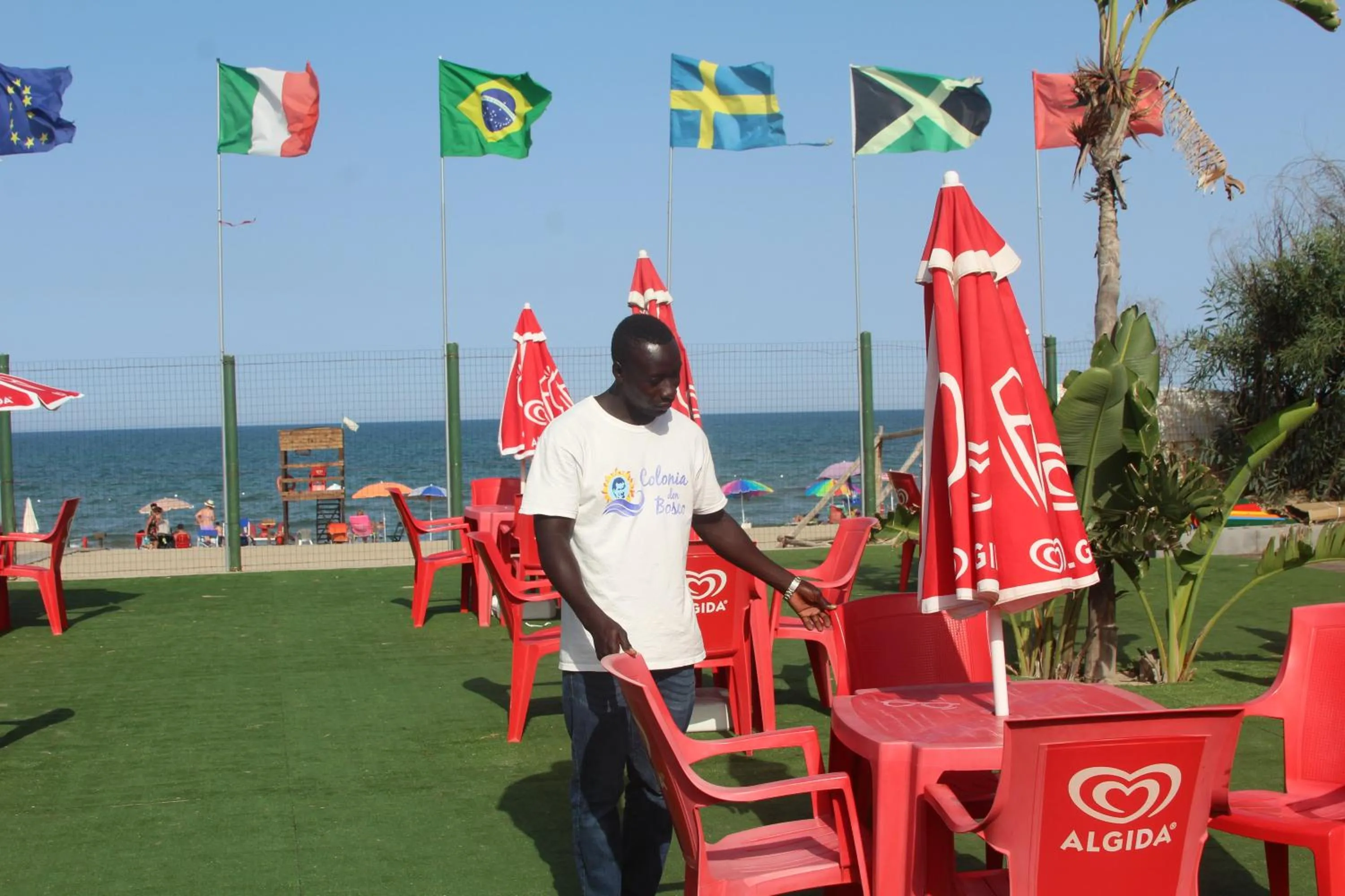 Property building in Beteyà Hostel Don Bosco