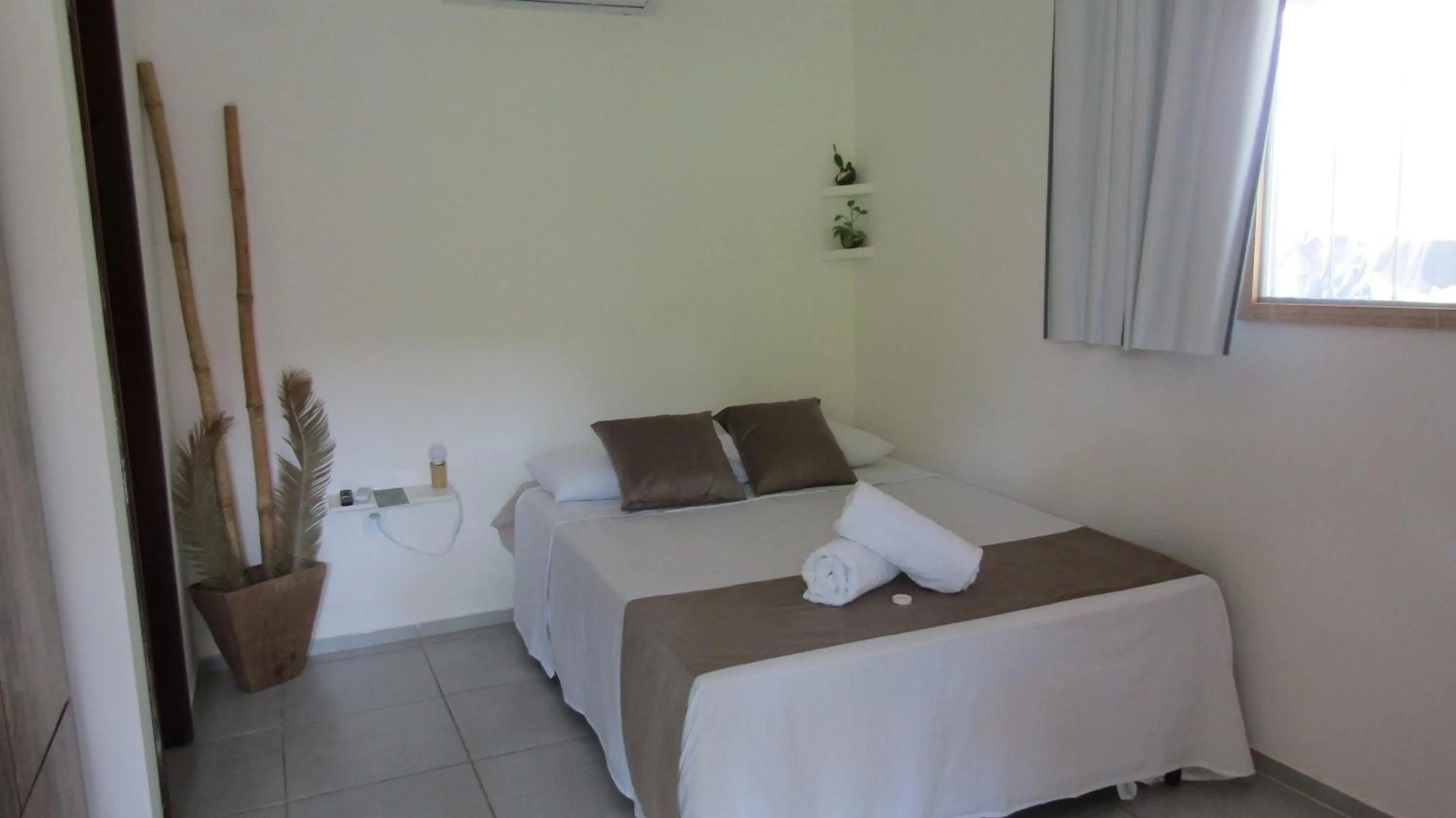 Bedroom, Bed in Pousada Lemos