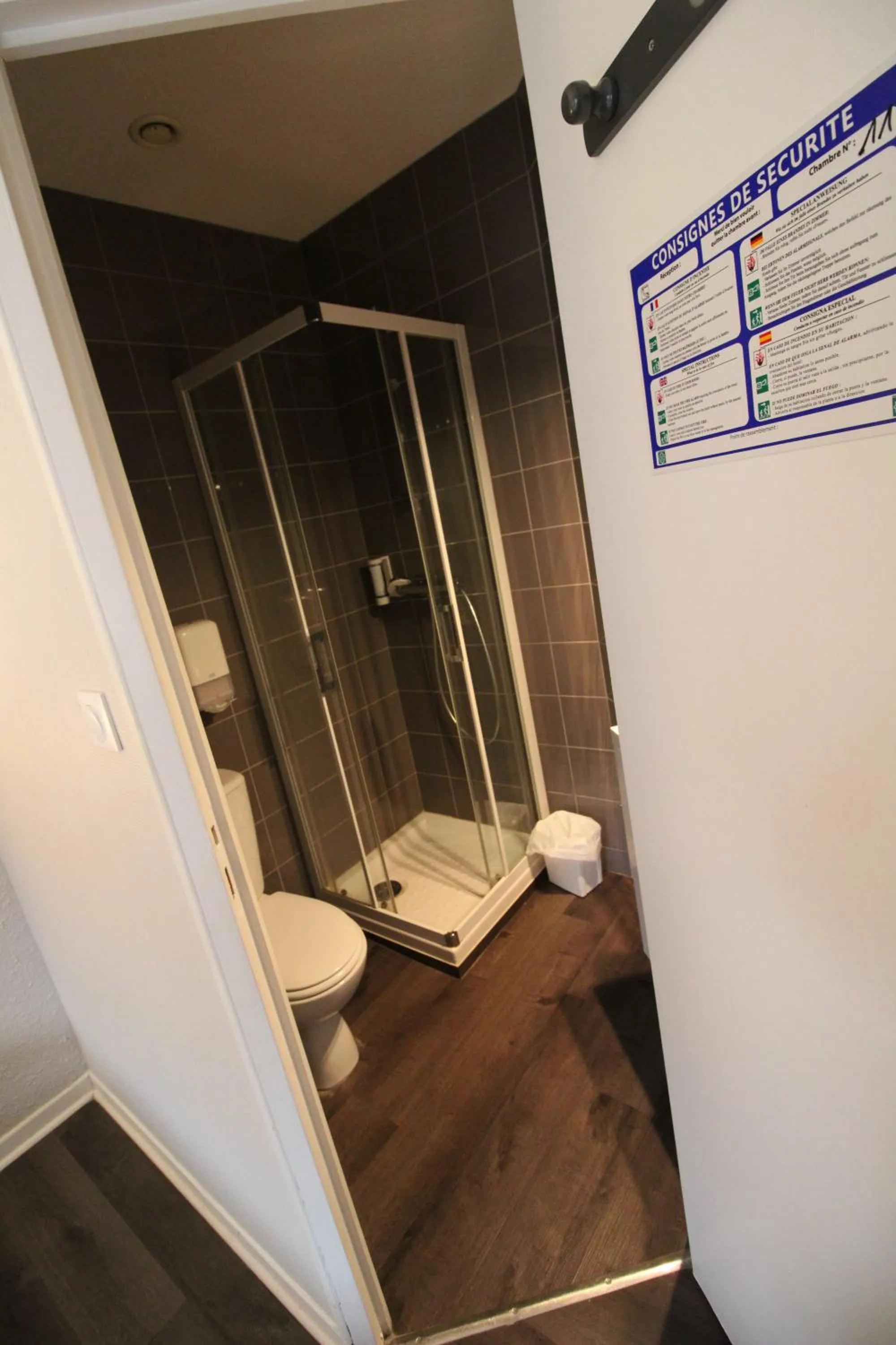 Bathroom in Hôtel Casabianca