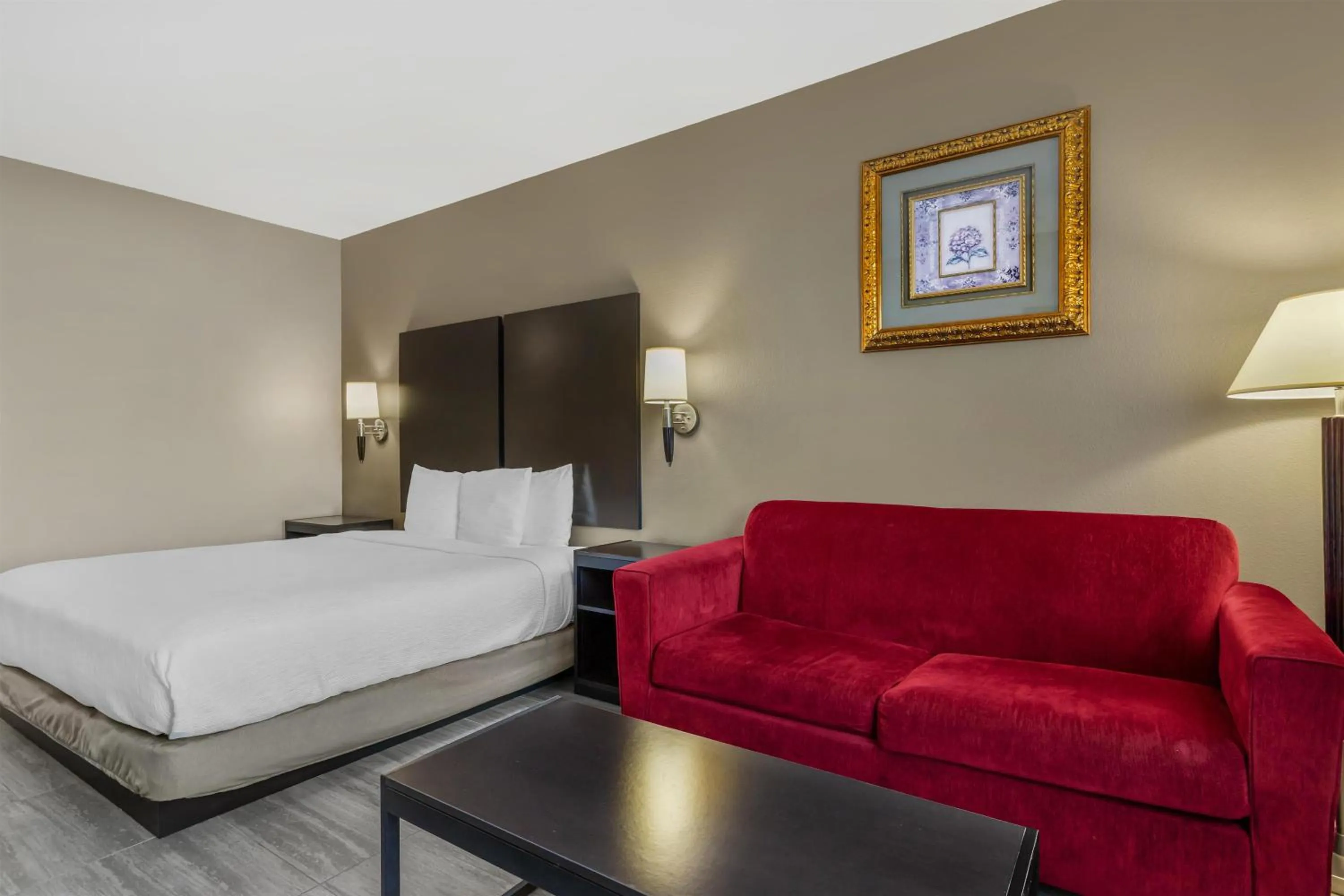 Bedroom, Bed in Best Western Plus Heritage Inn & Suites Houston,Pasadena,Deer Park,Channelview