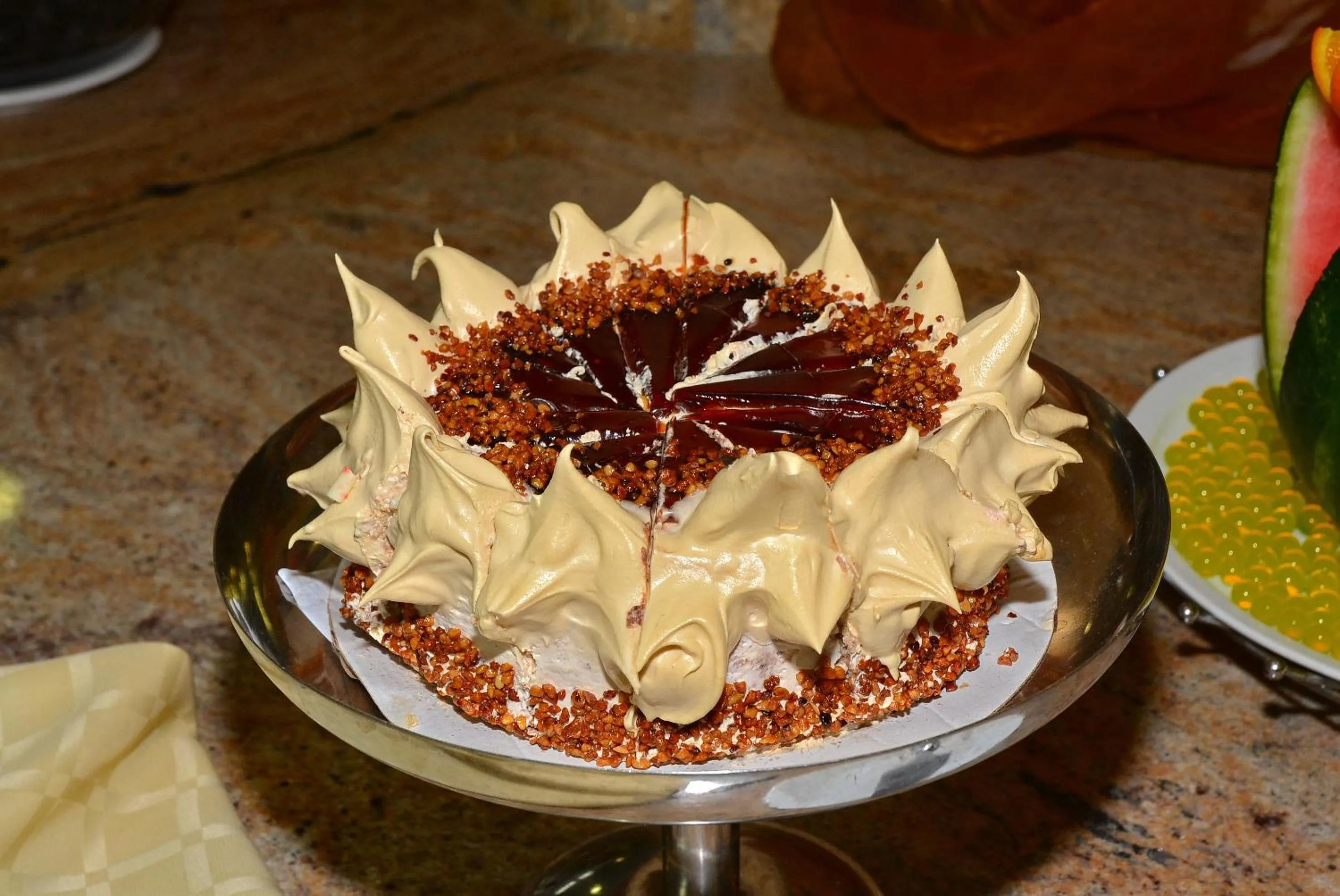 Food in Diamond Hotel - All Inclusive