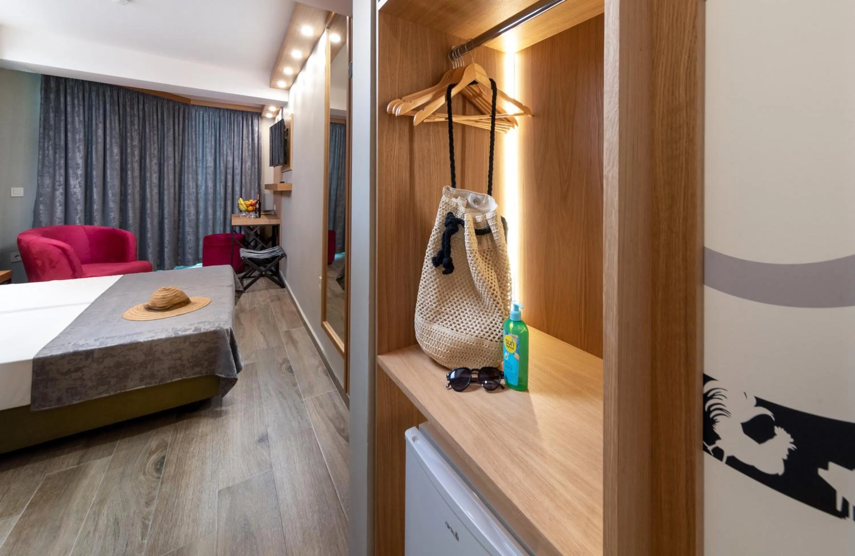 Bed in Diamond Hotel - All Inclusive