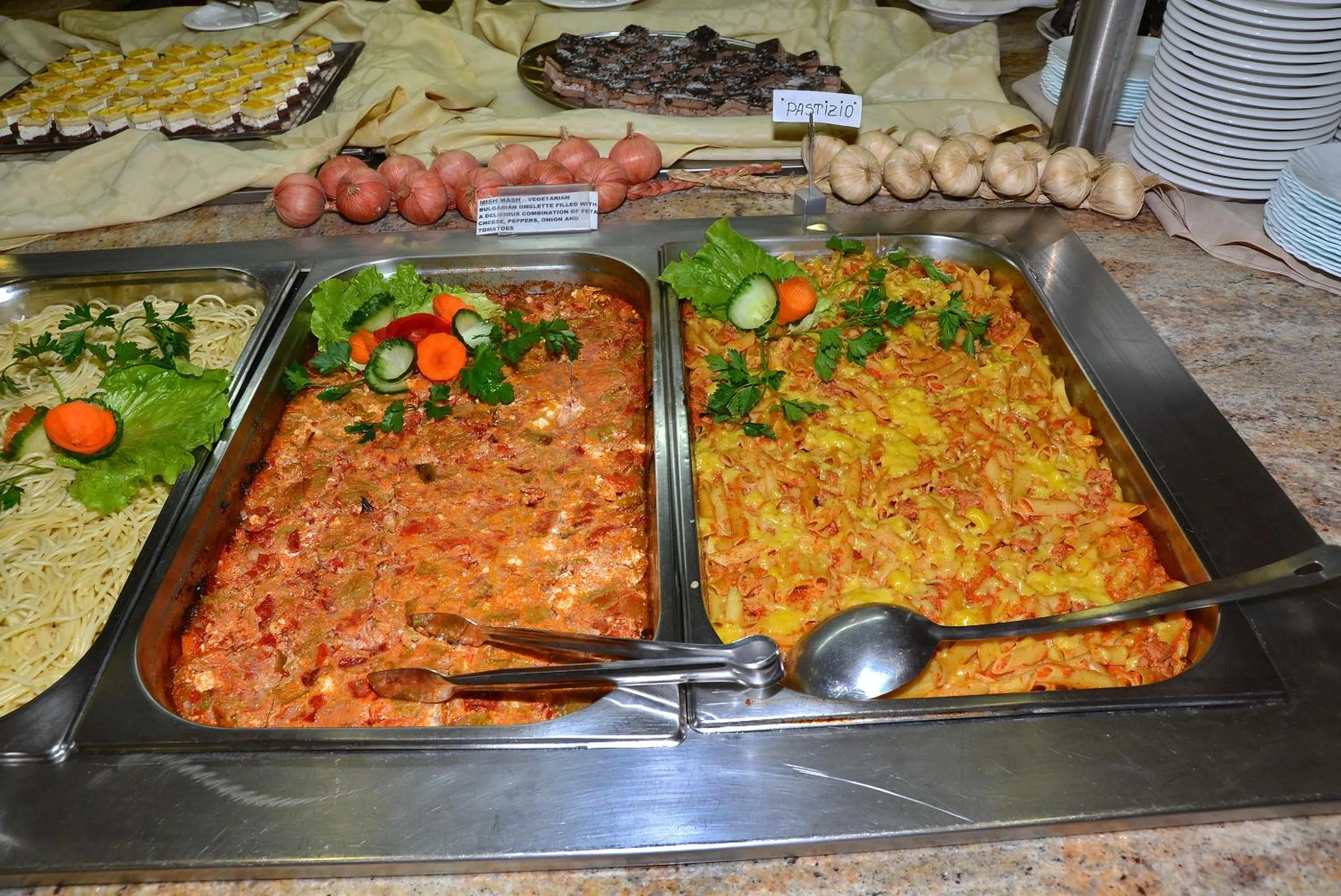 Food in Diamond Hotel - All Inclusive