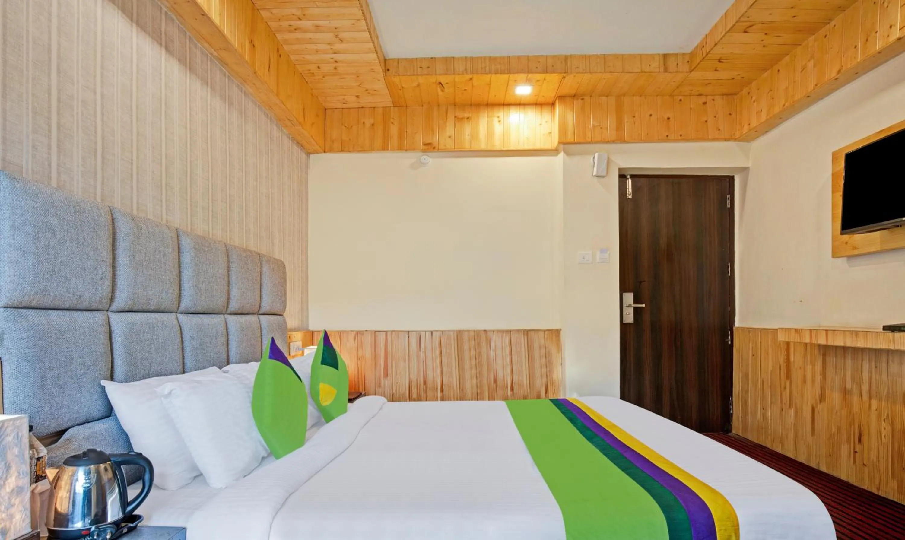 Bed in Treebo Kosmos Anamika, 1 Km From Nainital Lake