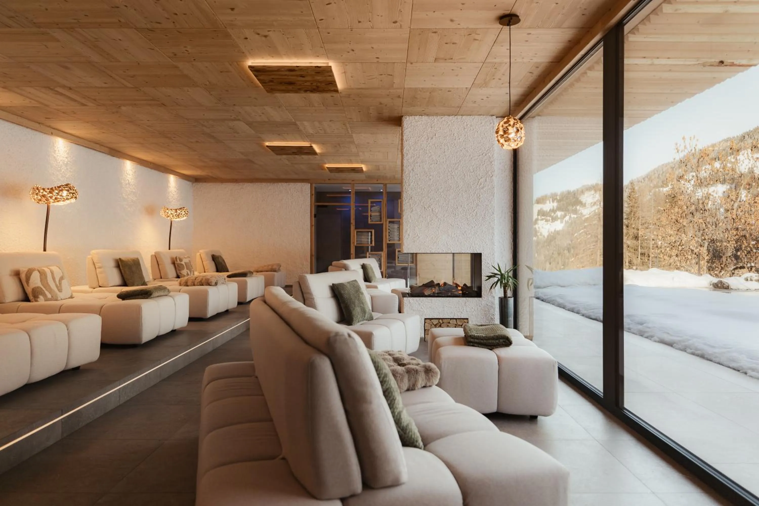 Les Dolomites Mountain Lodges