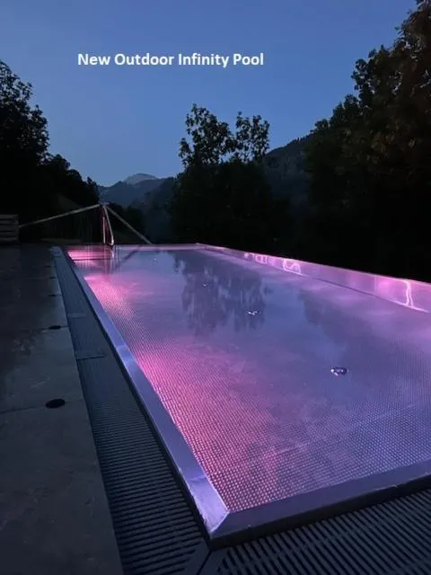 Swimming pool in Les Dolomites Mountain Lodges