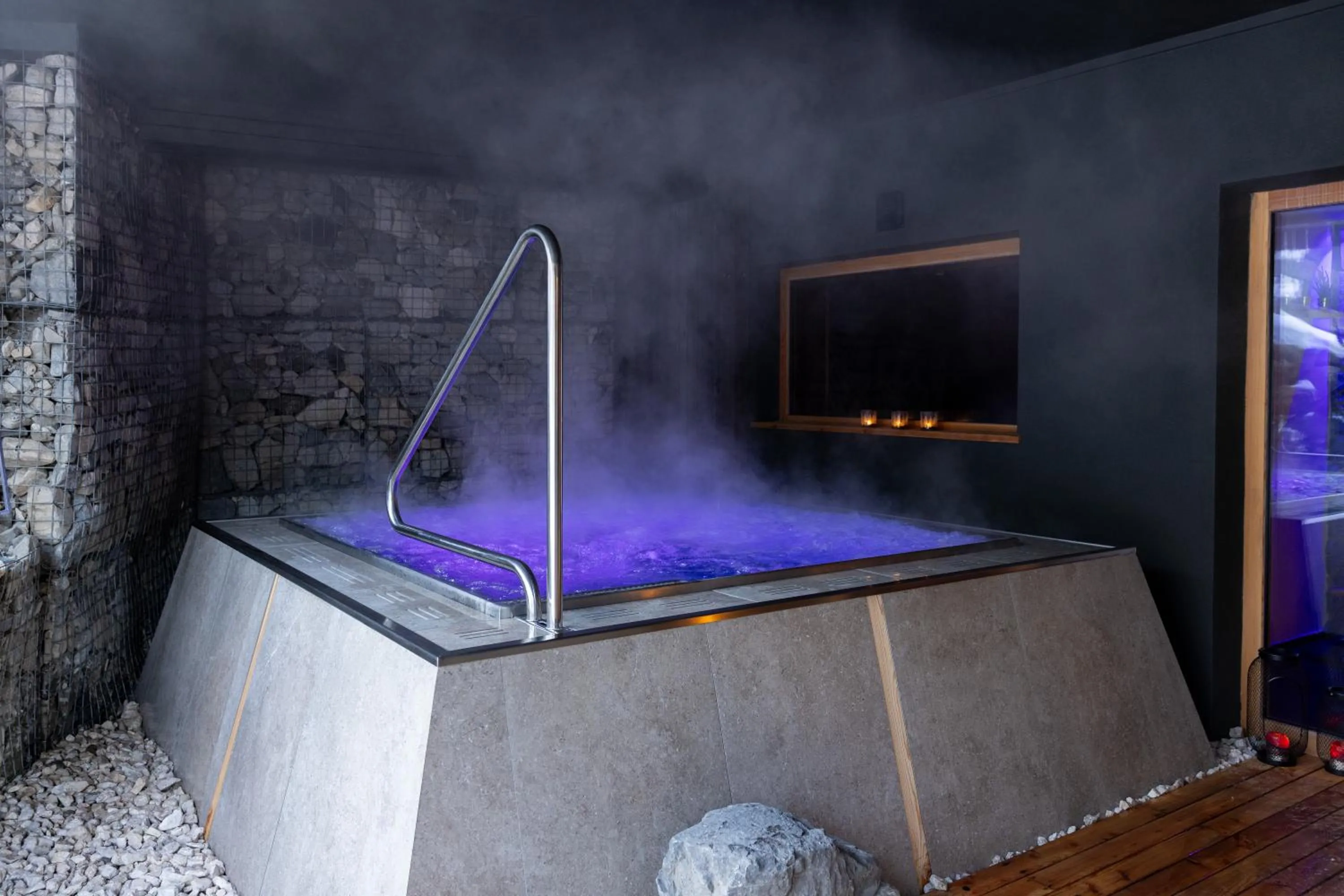 Les Dolomites Mountain Lodges