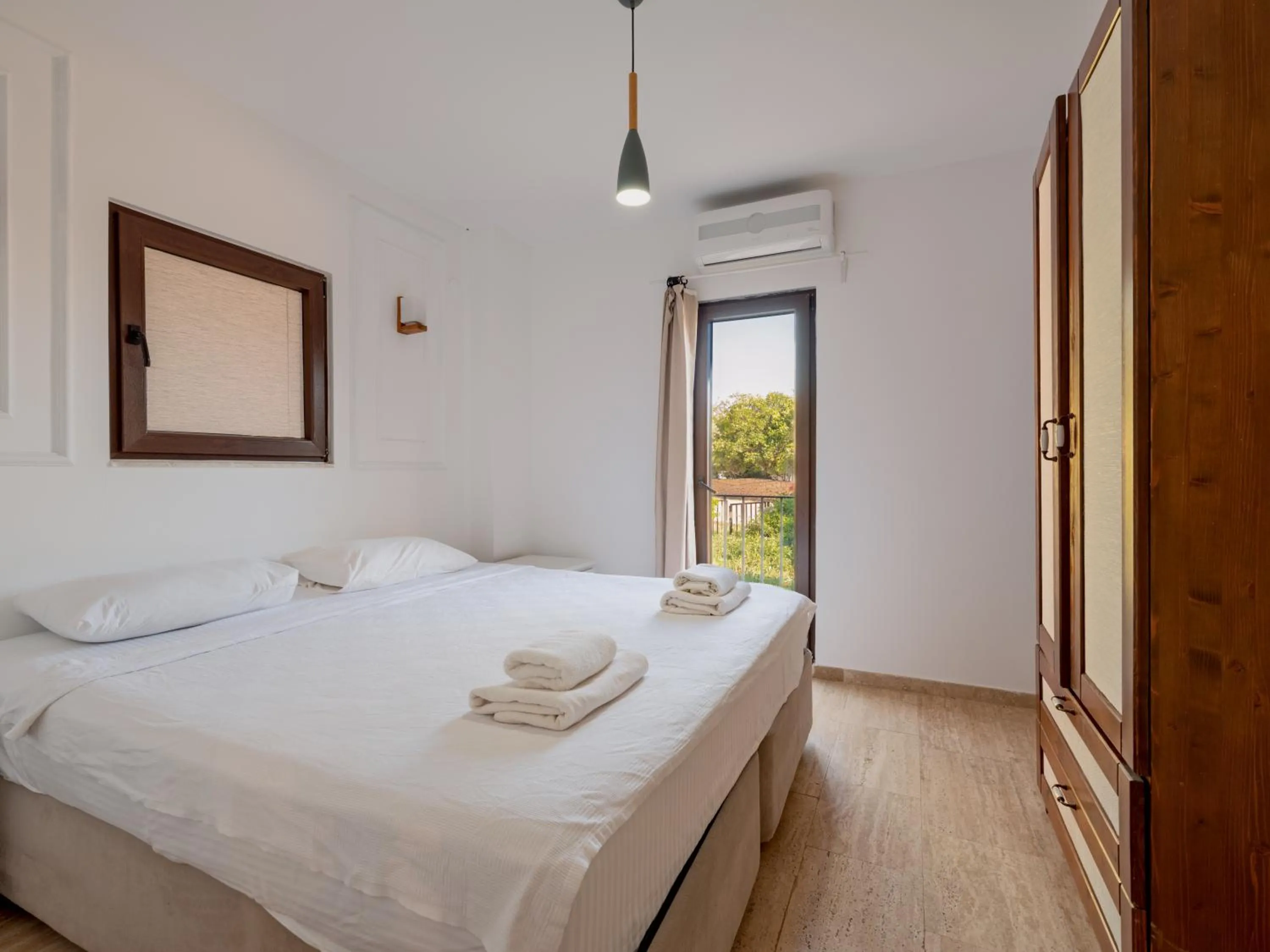 Bed in Sea Garden Kaş Hotel