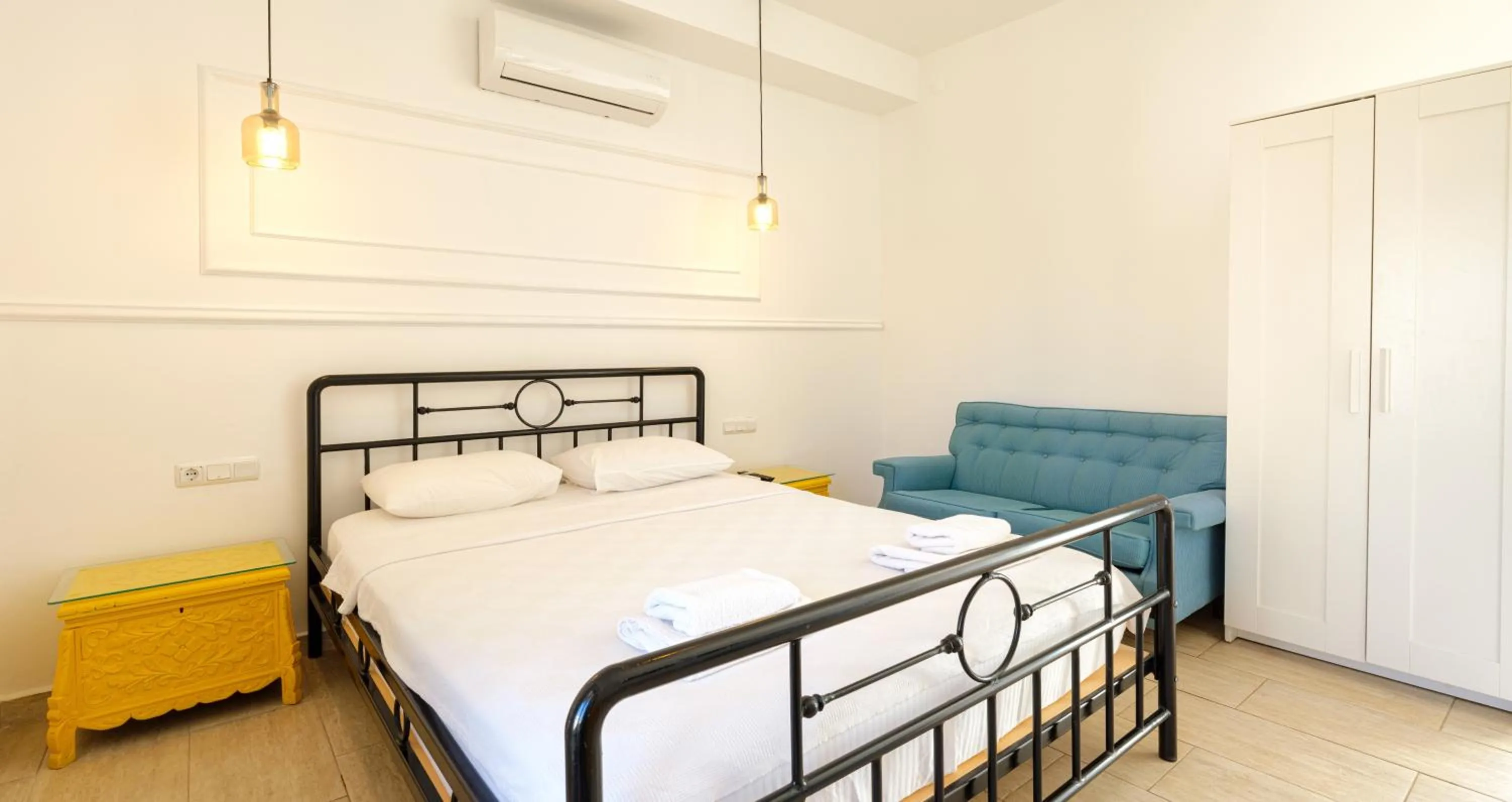 Bed in Sea Garden Kaş Hotel