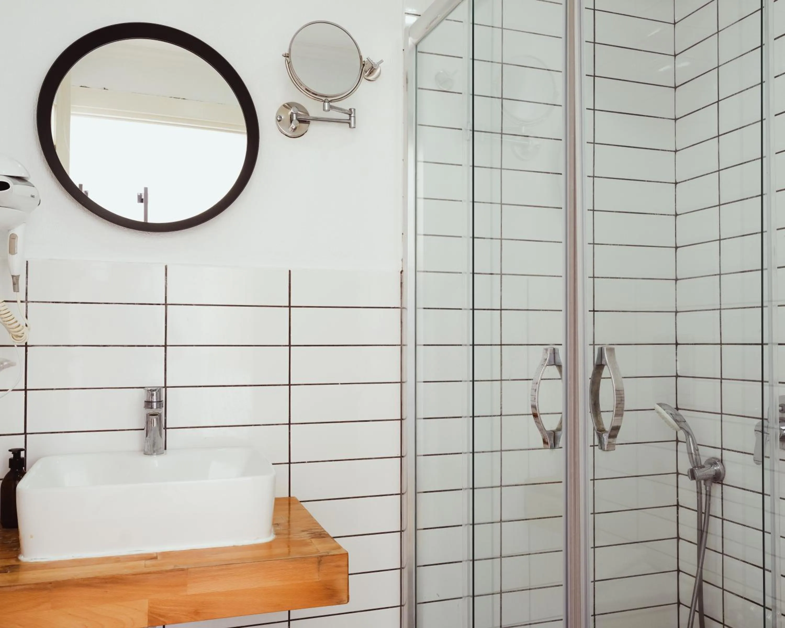 Shower in Sea Garden Kaş Hotel