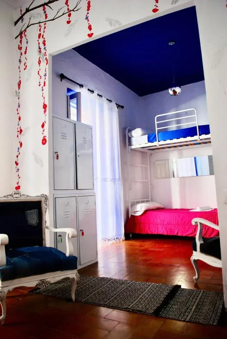 Single Bed in 4-Bed Female Dormitory Room in Backpacker Al-Katre Single Bed in 4-Bed Female Dormitory Room in Backpacker Al-Katre