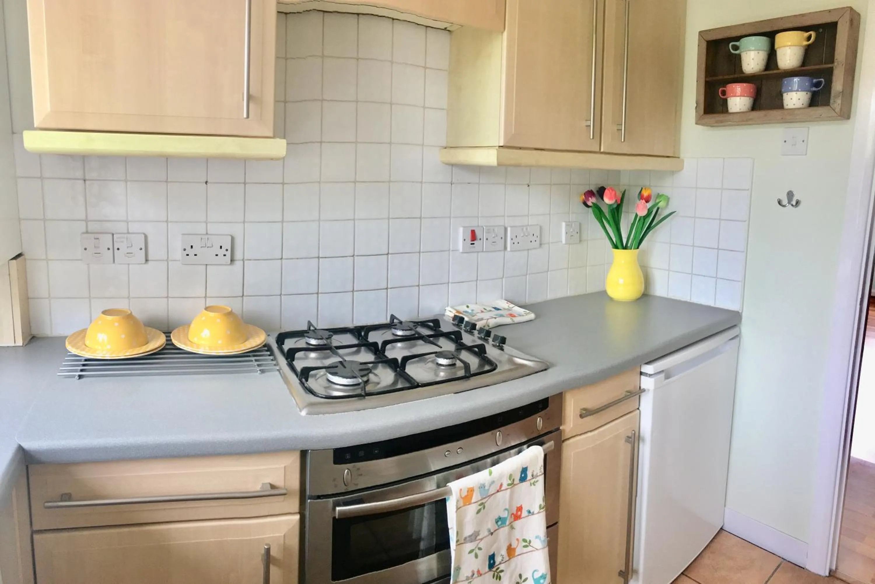 Kitchen or kitchenette in Apple Perch 2BR Flat - Free Parking