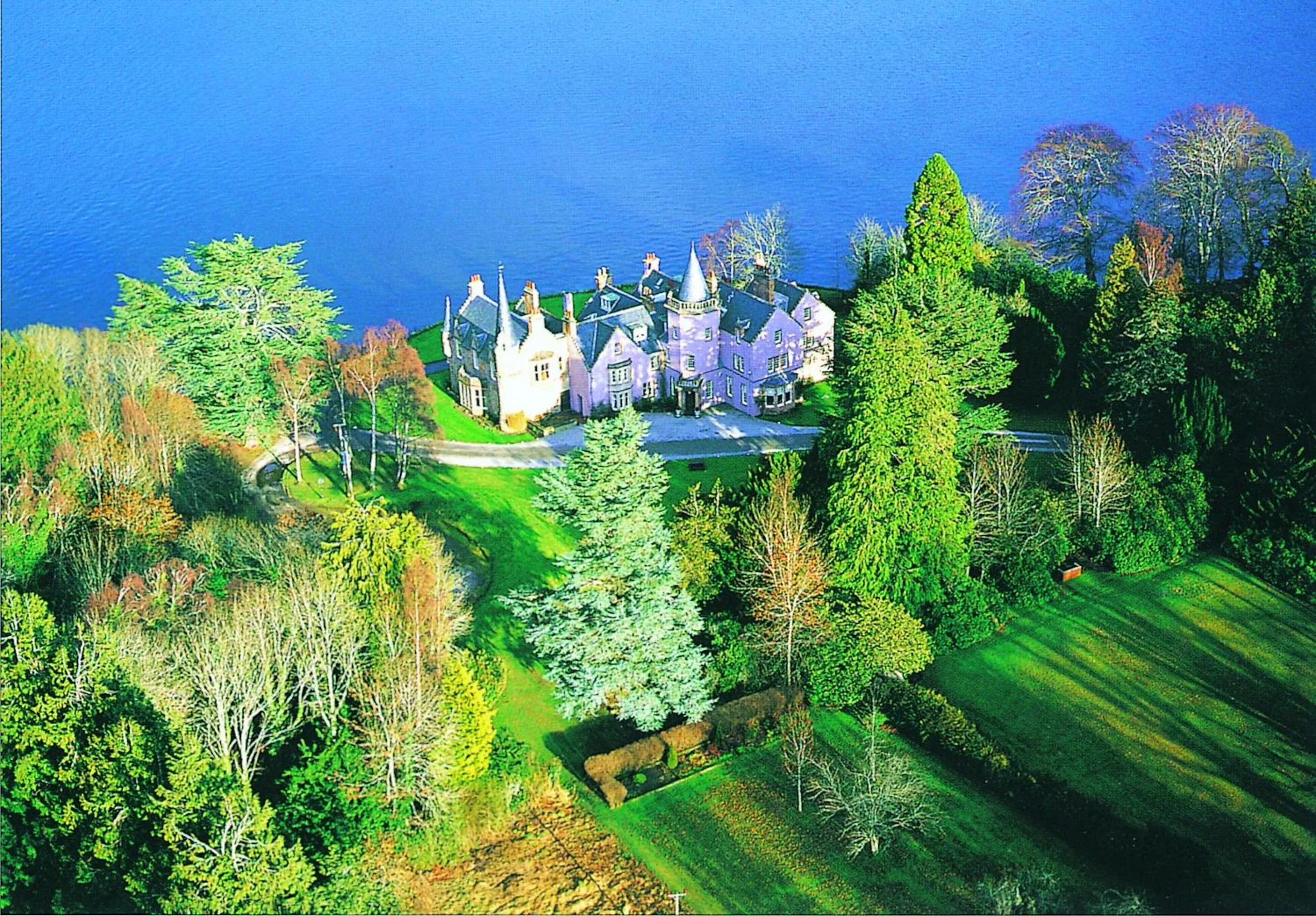 Spring in Bunchrew House Hotel