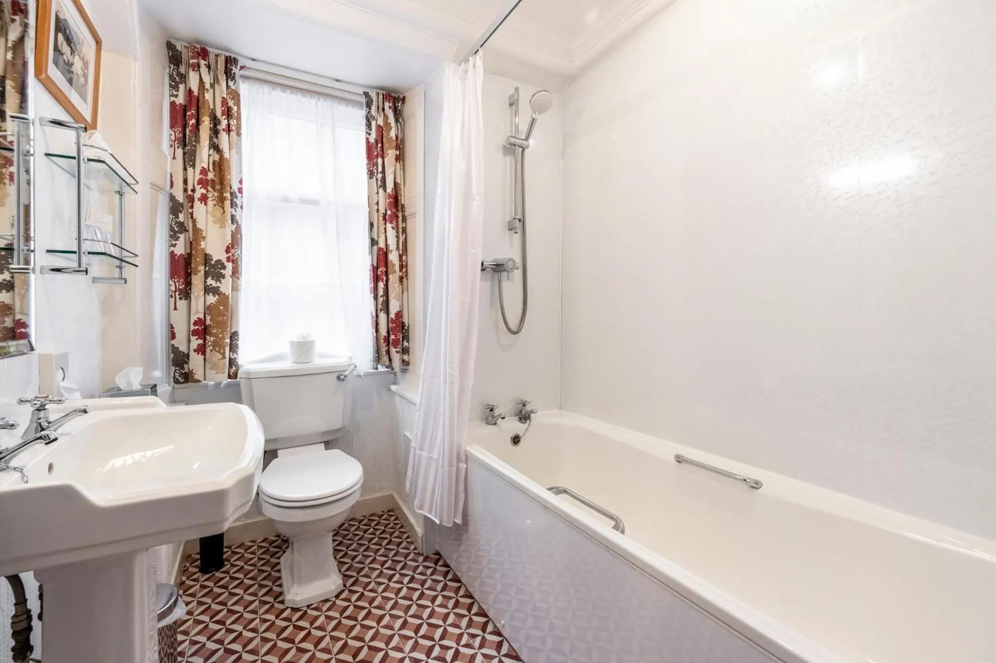 Bathroom in Bunchrew House Hotel