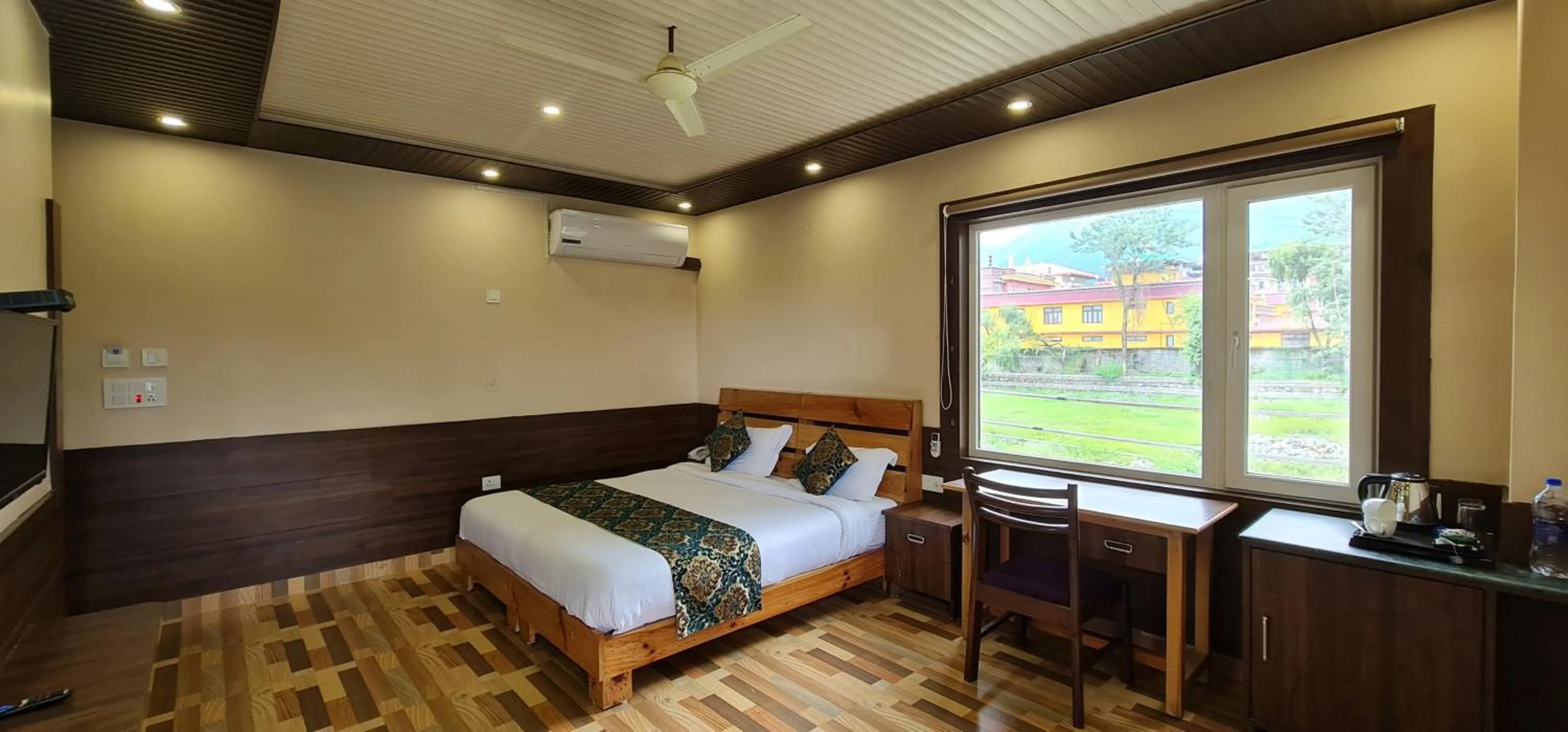 View (from property/room), Bed in Hotel Buddha House Himalayan Brothers