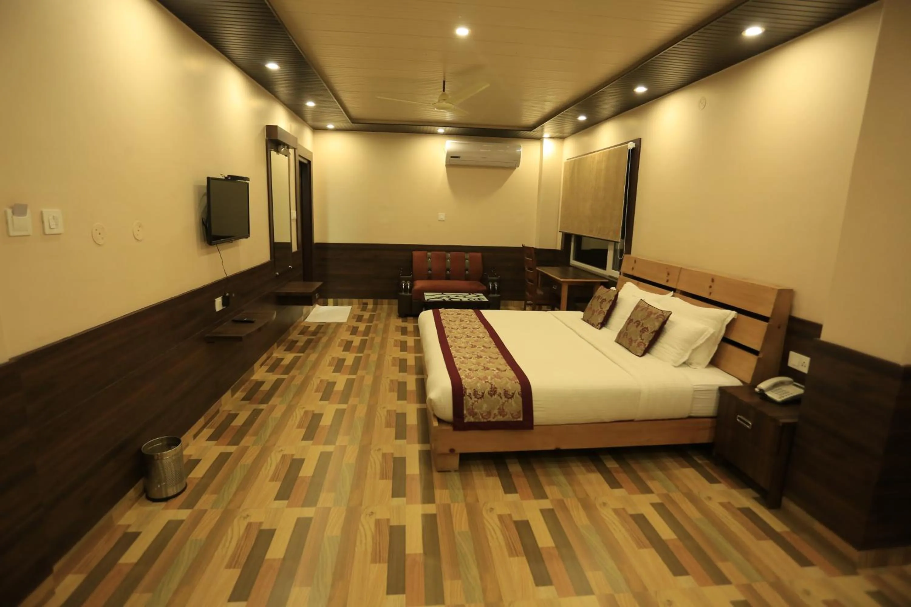 Lobby or reception, Bed in Hotel Buddha House Himalayan Brothers