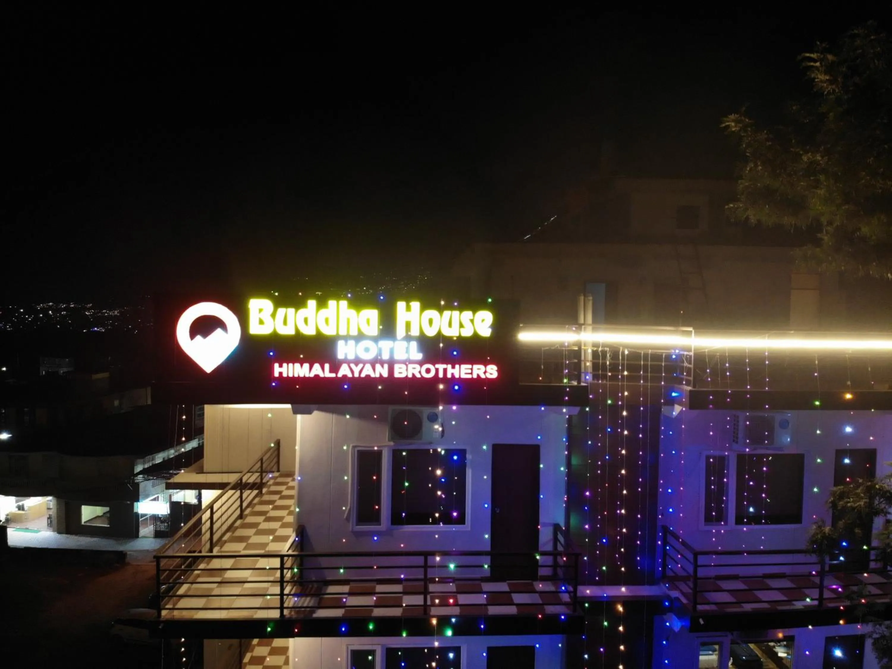 Property building in Hotel Buddha House Himalayan Brothers