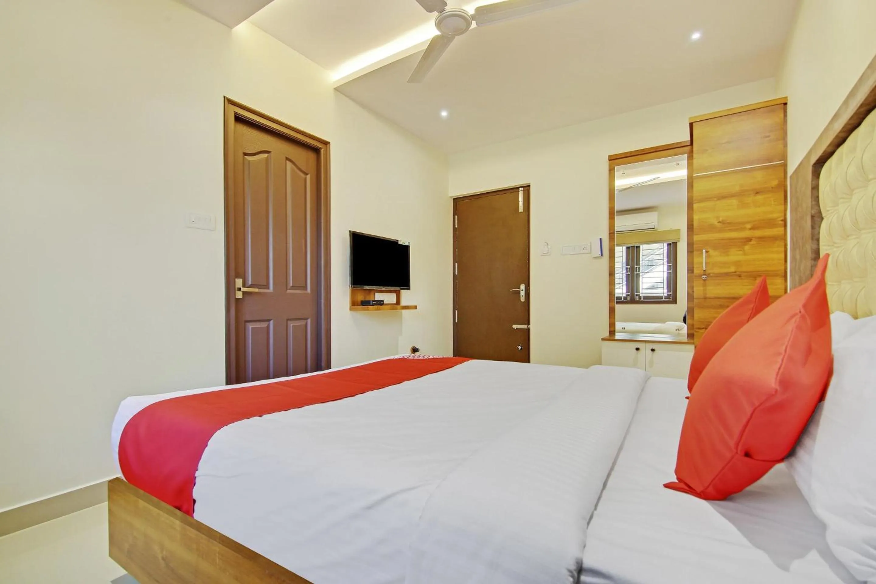 Facade/entrance in Super Collection O Withinn Hotel