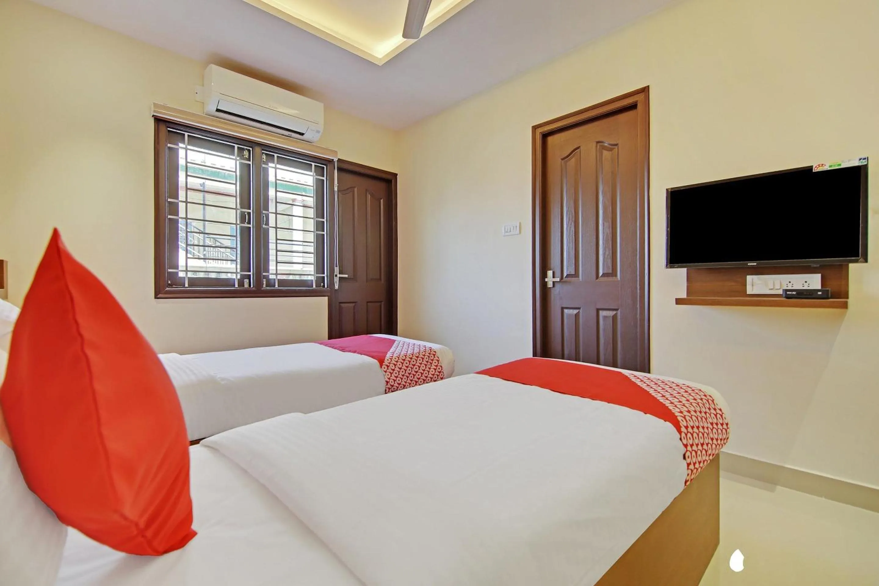 Bedroom in Super Collection O Withinn Hotel